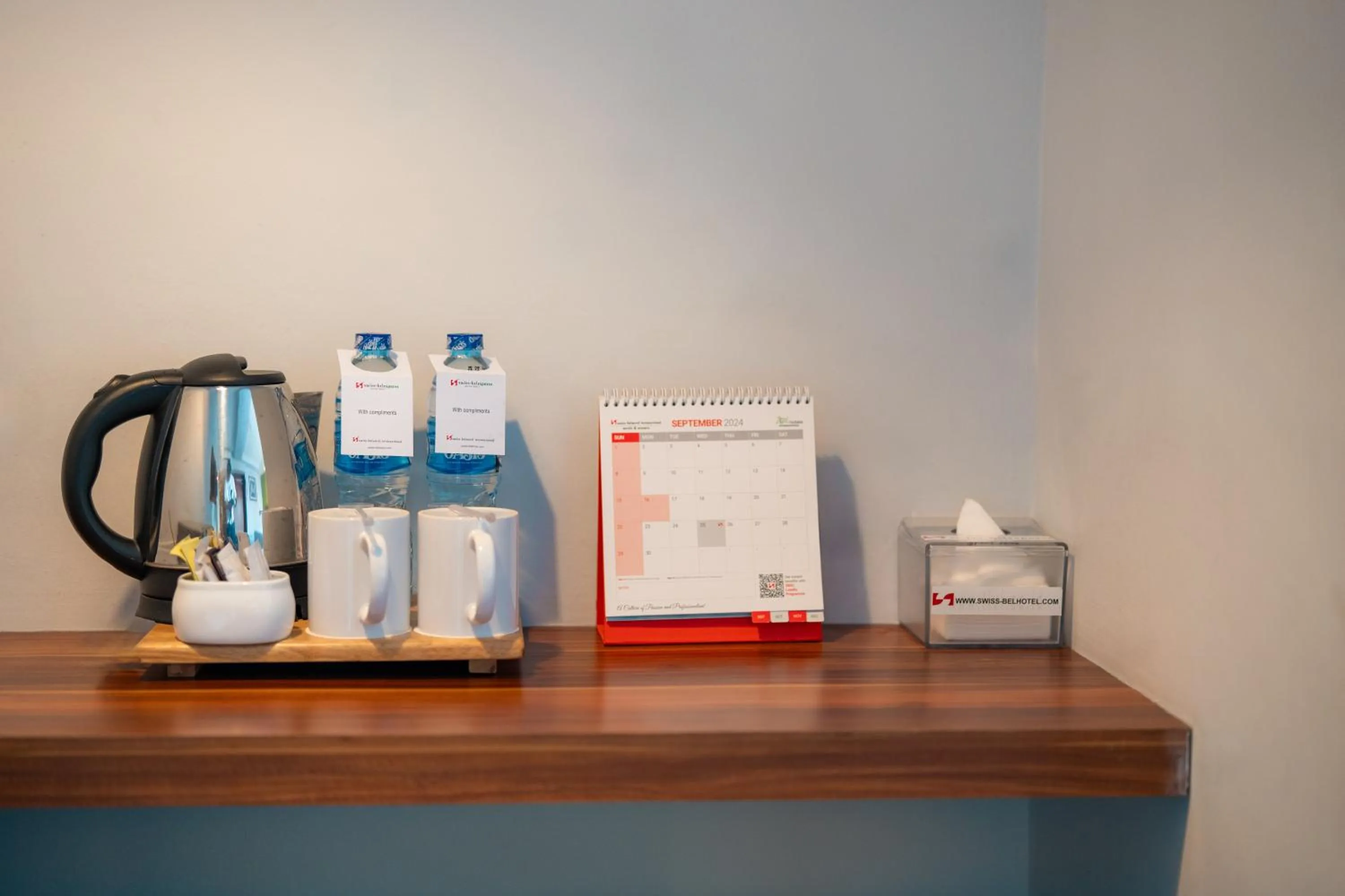 Coffee/tea facilities in Swiss-Belexpress Kuta Legian