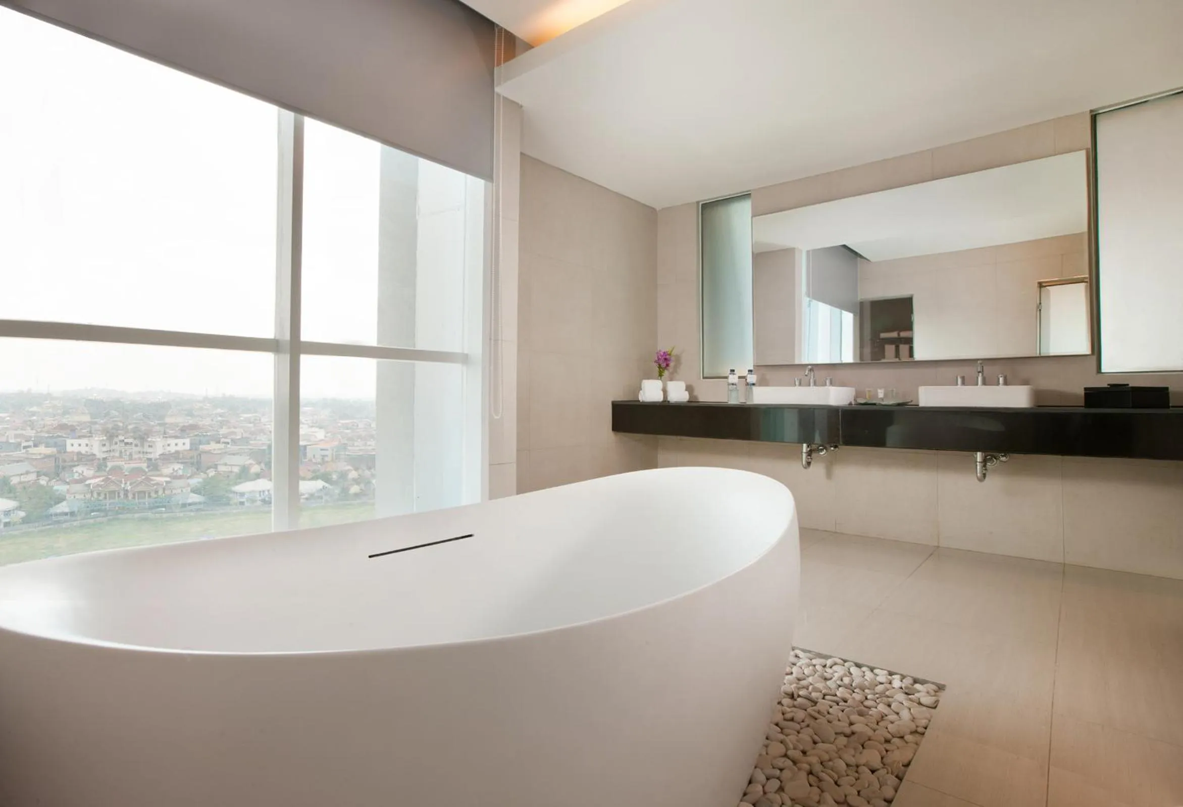 Bathroom in Hotel Santika Radial Palembang