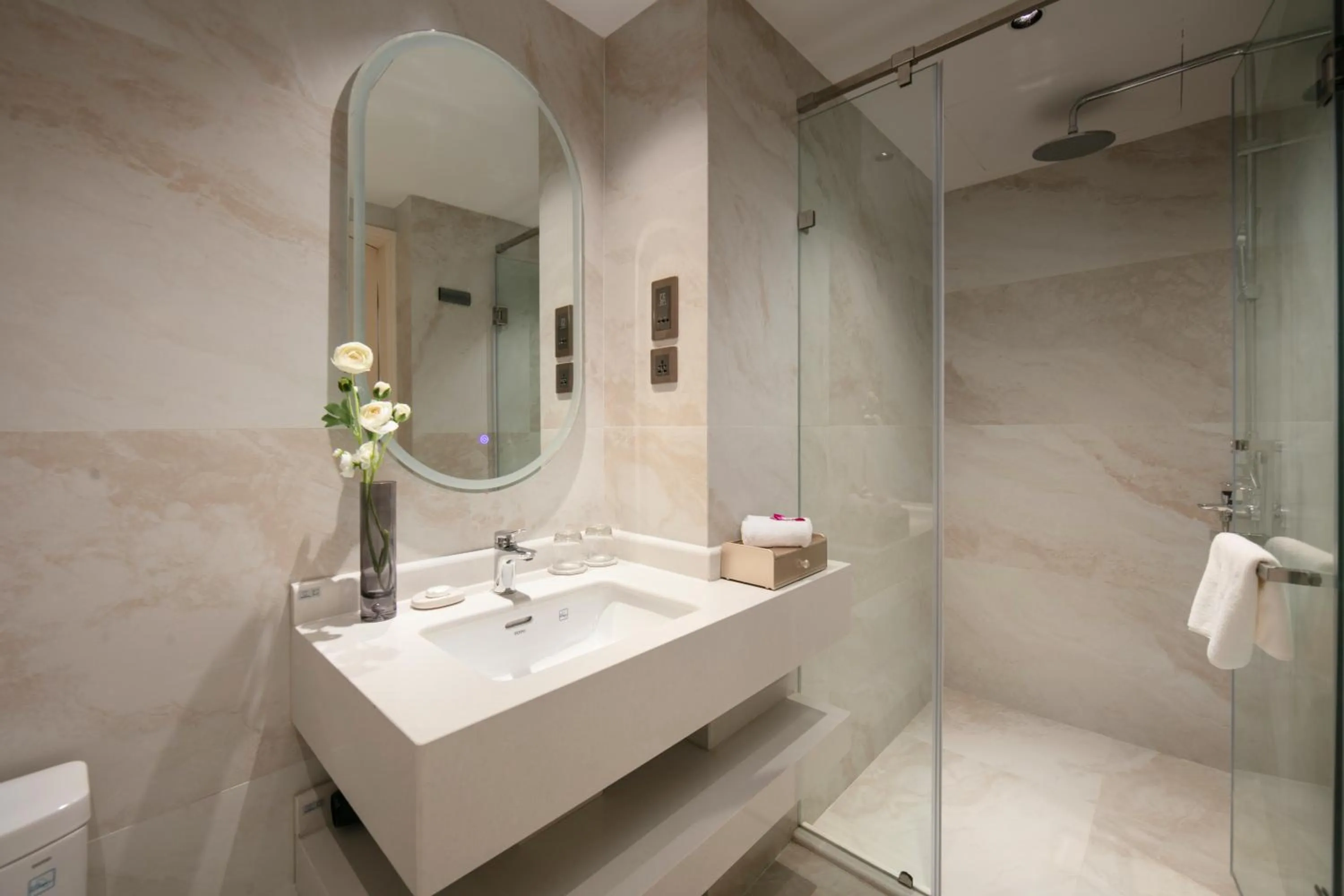 Bathroom in The Chi Boutique Hotel