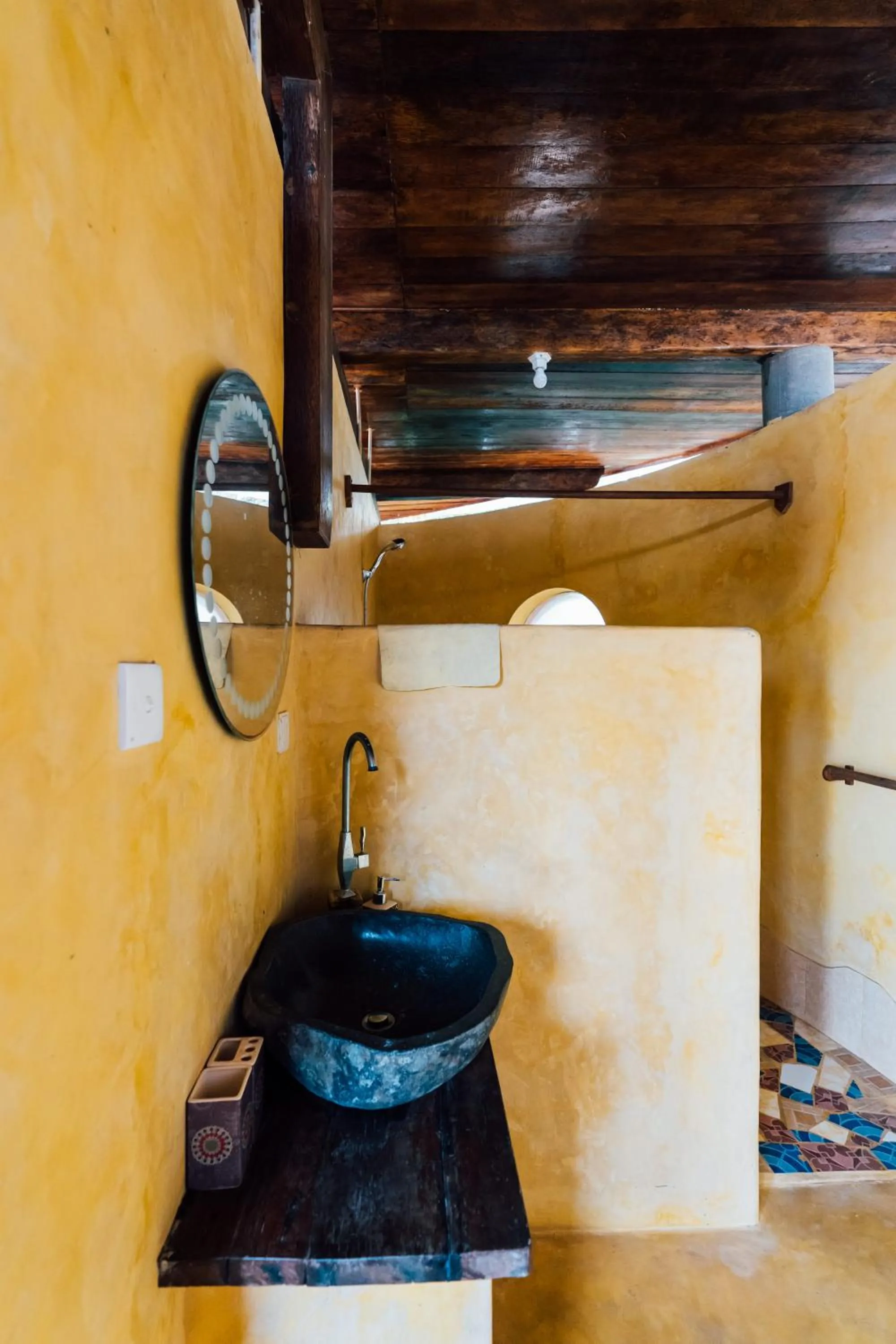 LooLa Adventure Resort