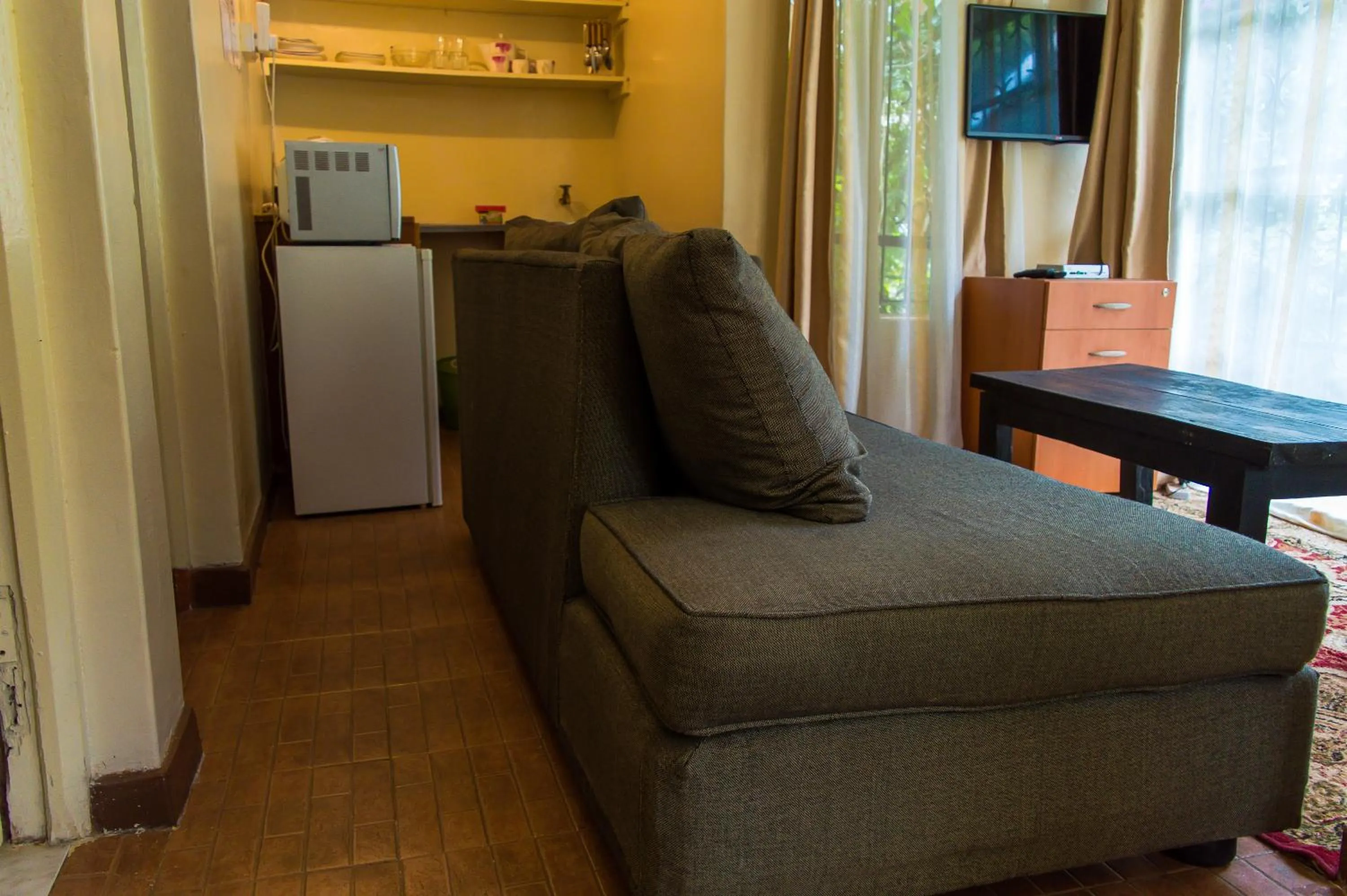 Living room in Rosslyn Studios