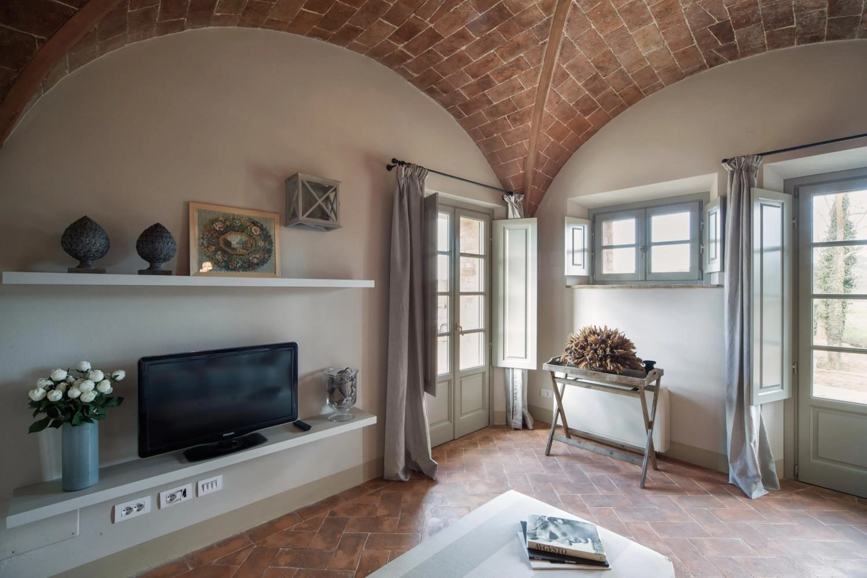 Property building, TV/Entertainment Center in Il Castelfalfi-Tui Blue Selection