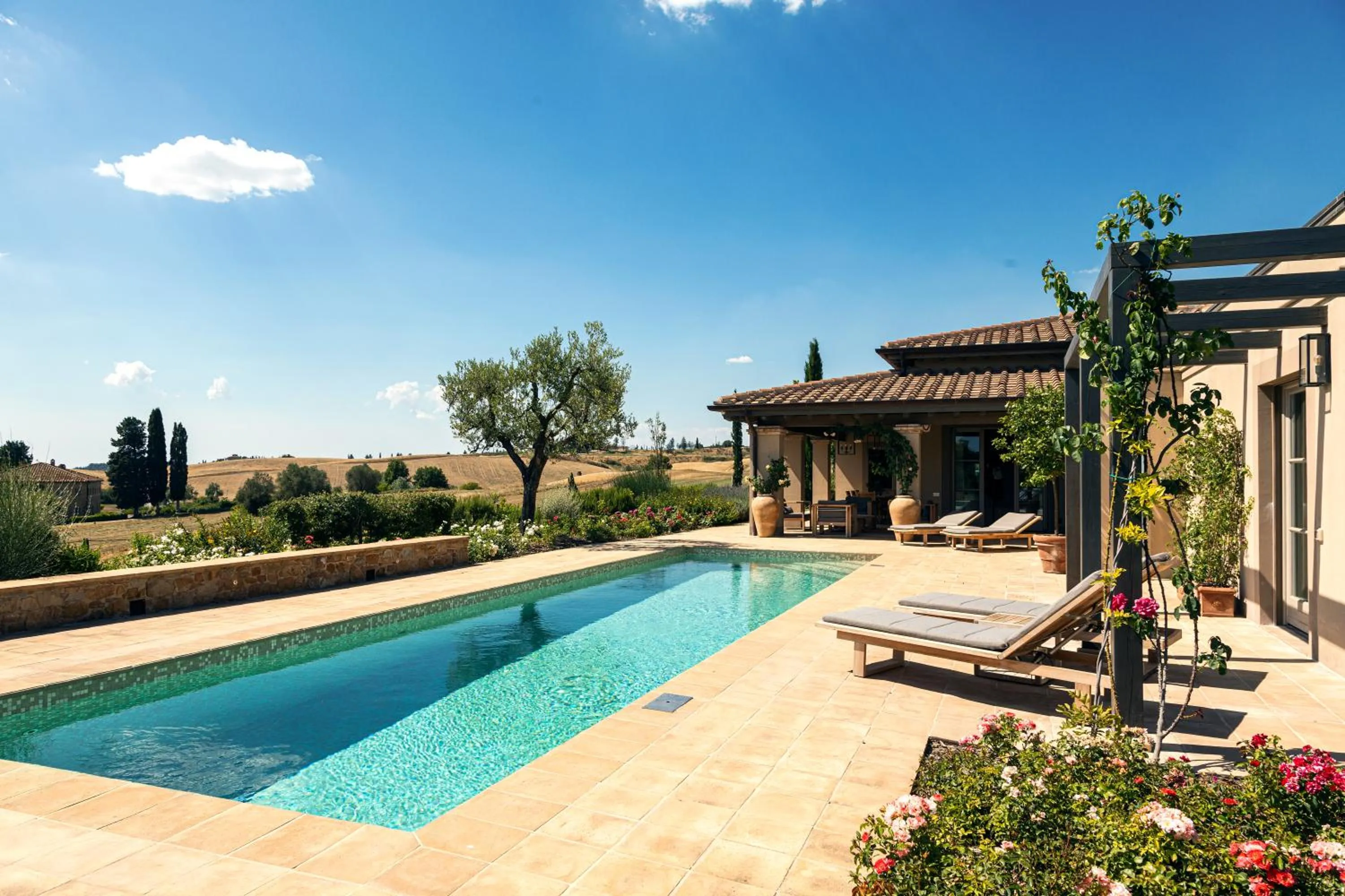 Property building, Swimming Pool in Il Castelfalfi-Tui Blue Selection