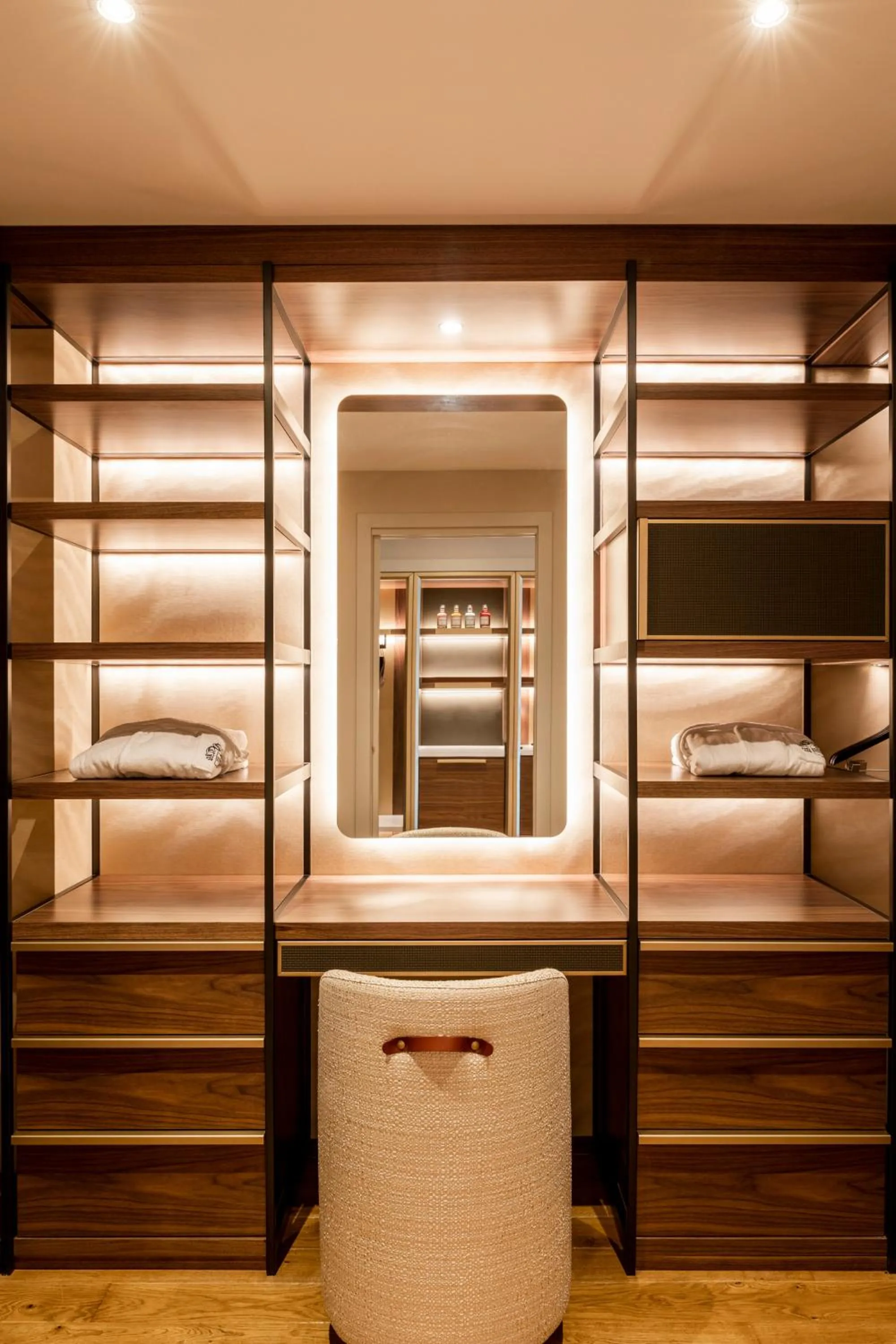 wardrobe, Bed in Il Castelfalfi-Tui Blue Selection