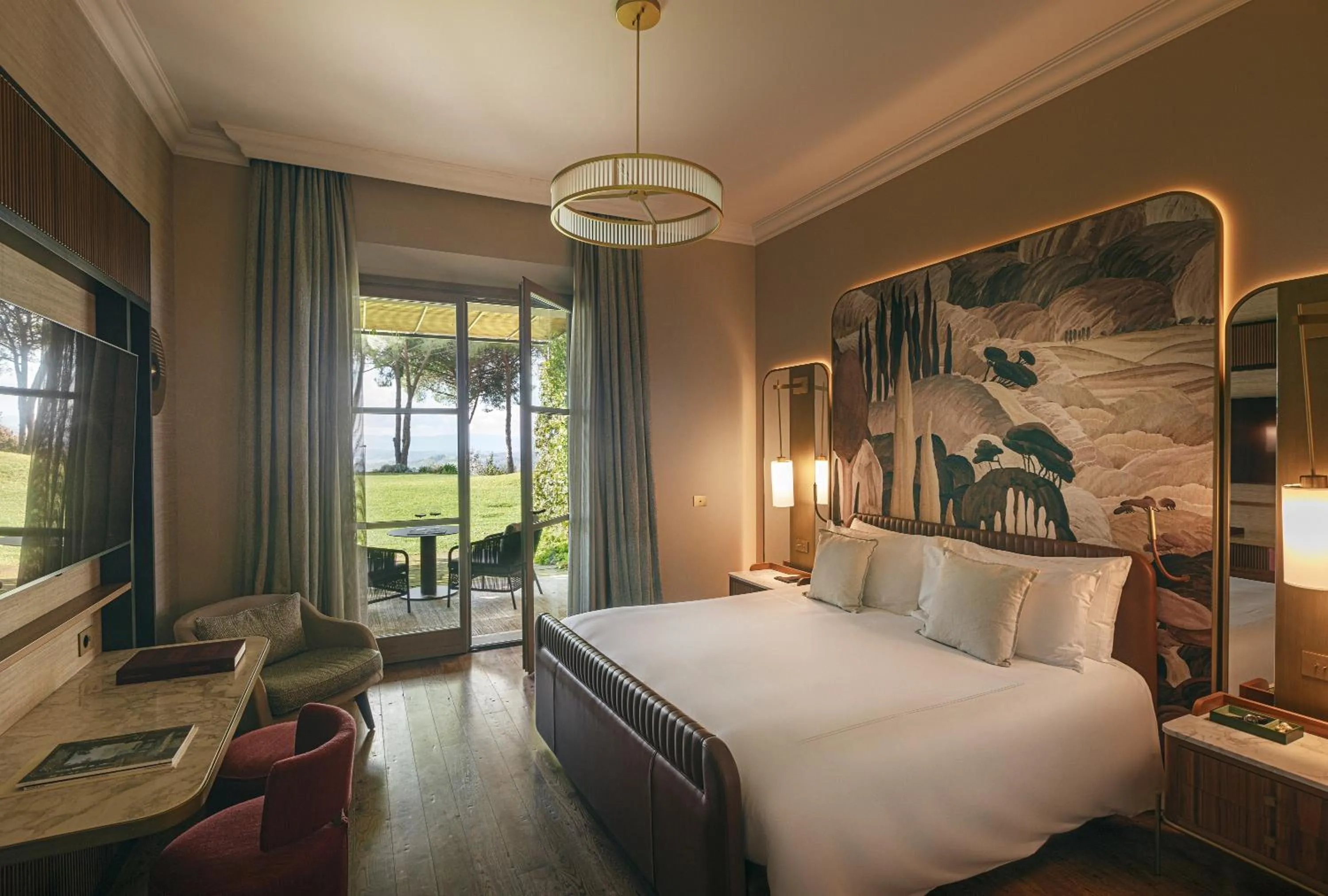 Photo of the whole room, Bed in Castelfalfi