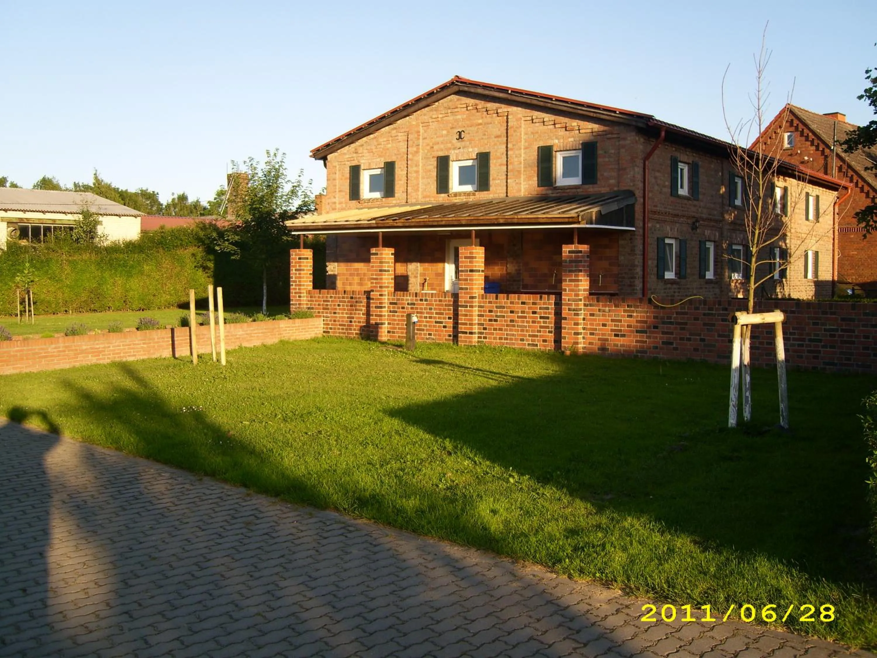 Property building in B & B Gross Methling