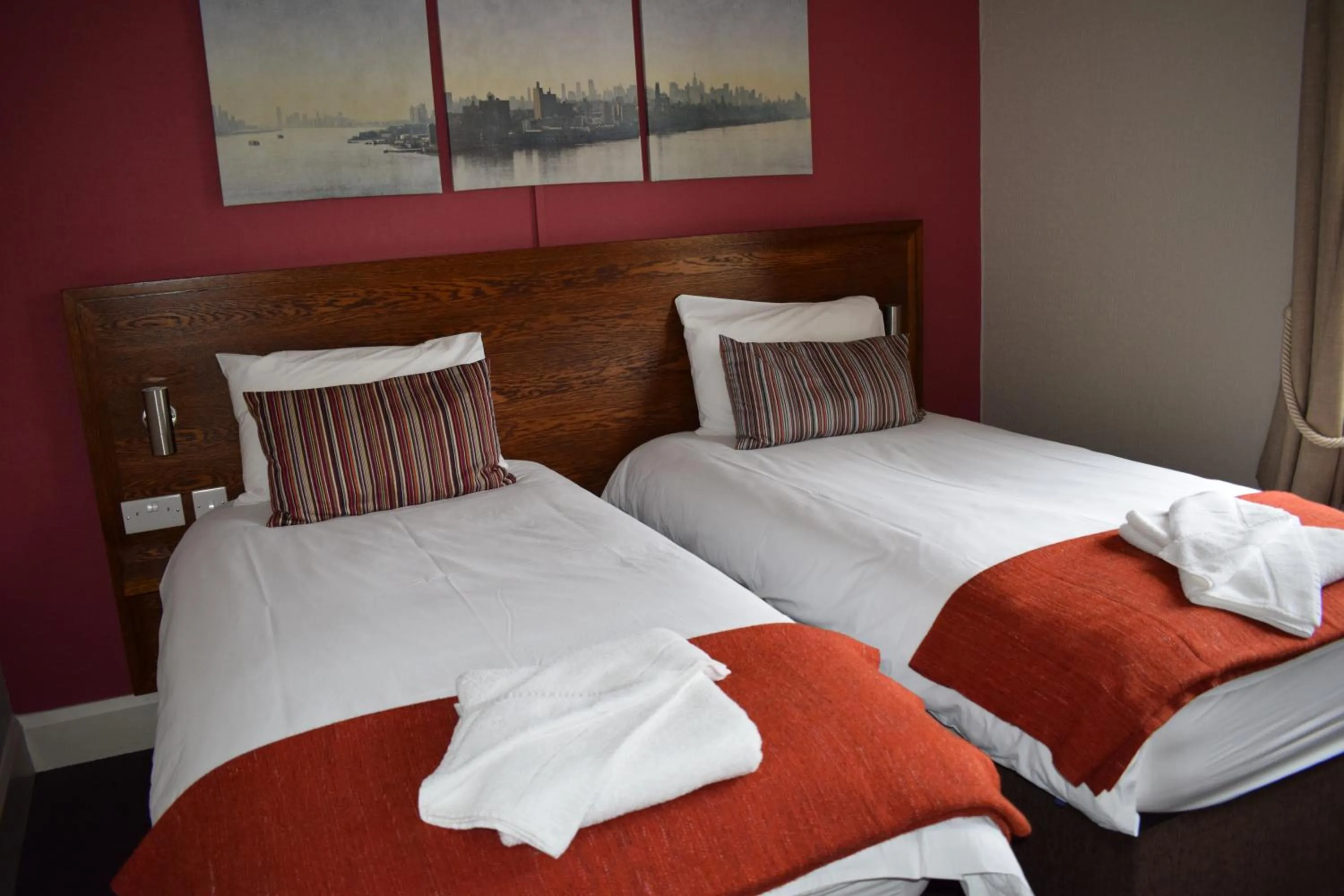 Bedroom in Woolpack Pub & Kitchen