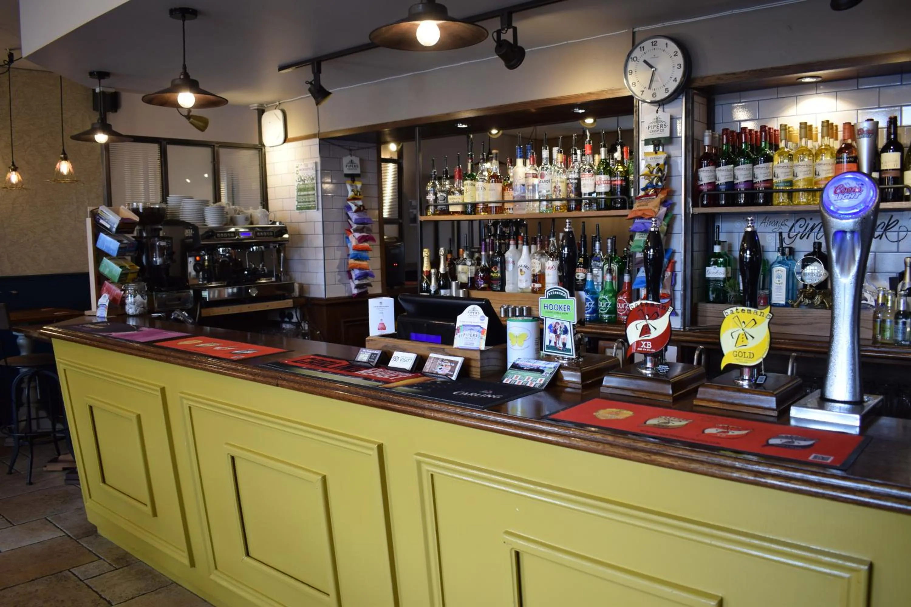Lounge or bar in Woolpack Pub & Kitchen