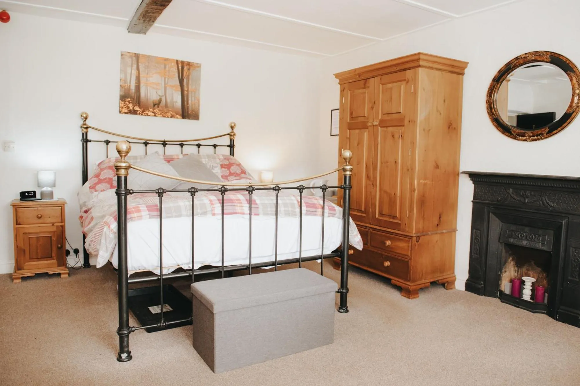 Bed in The Street Head Inn