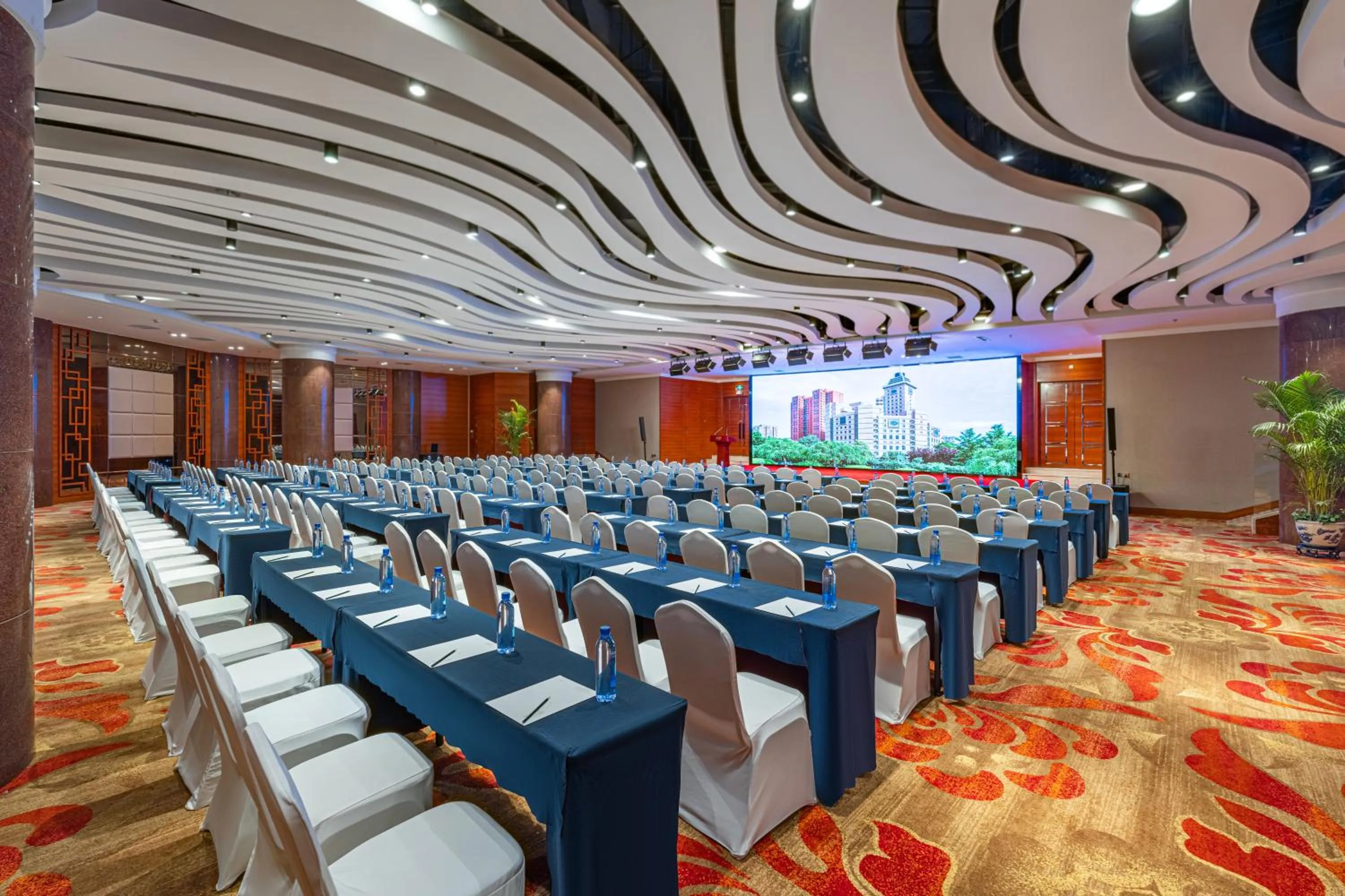 Banquet/Function facilities in Beijing Feitian Hotel