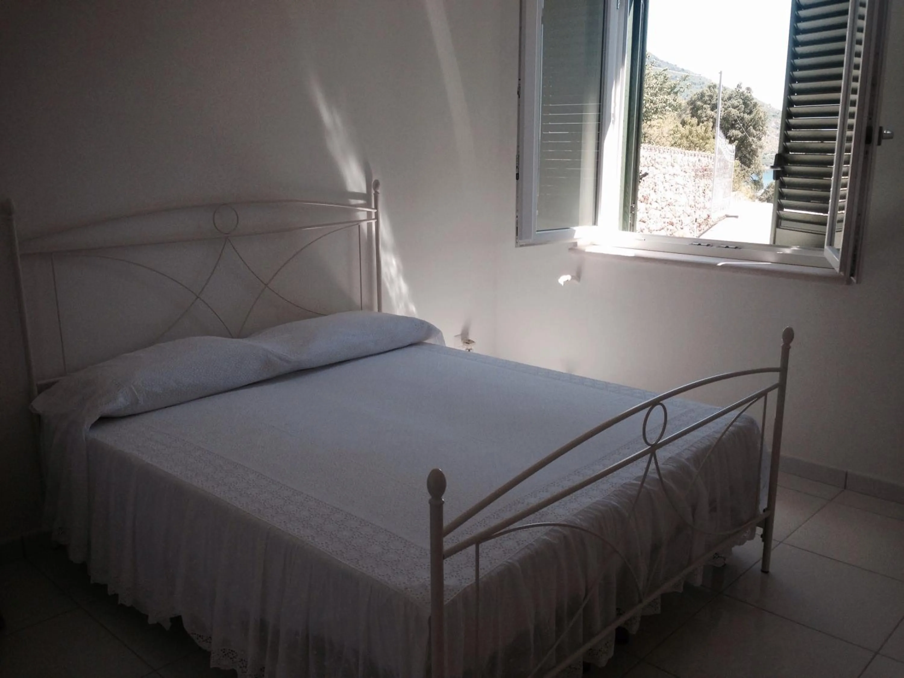 Bed in La Bouganville