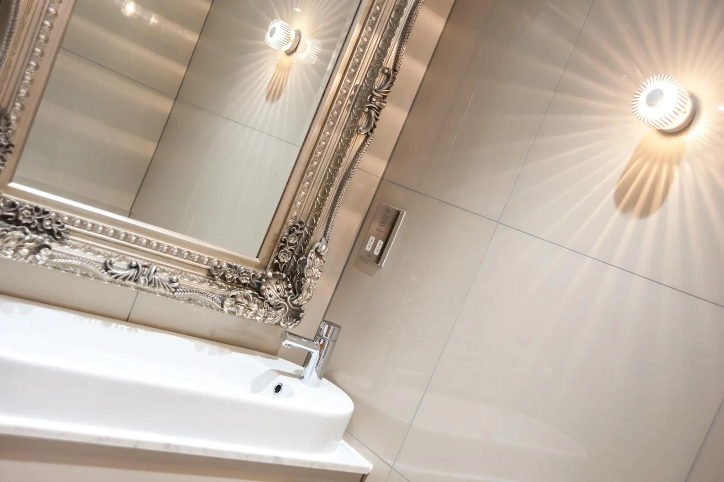 Bathroom in Rooms at number one