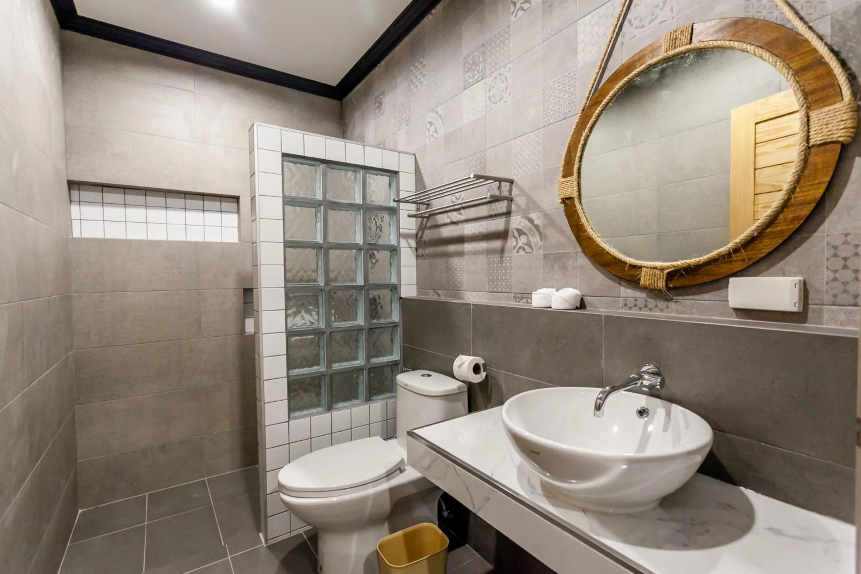 Shower in ChaoKoh Phi Phi Hotel and Resort- SHA Extra Plus