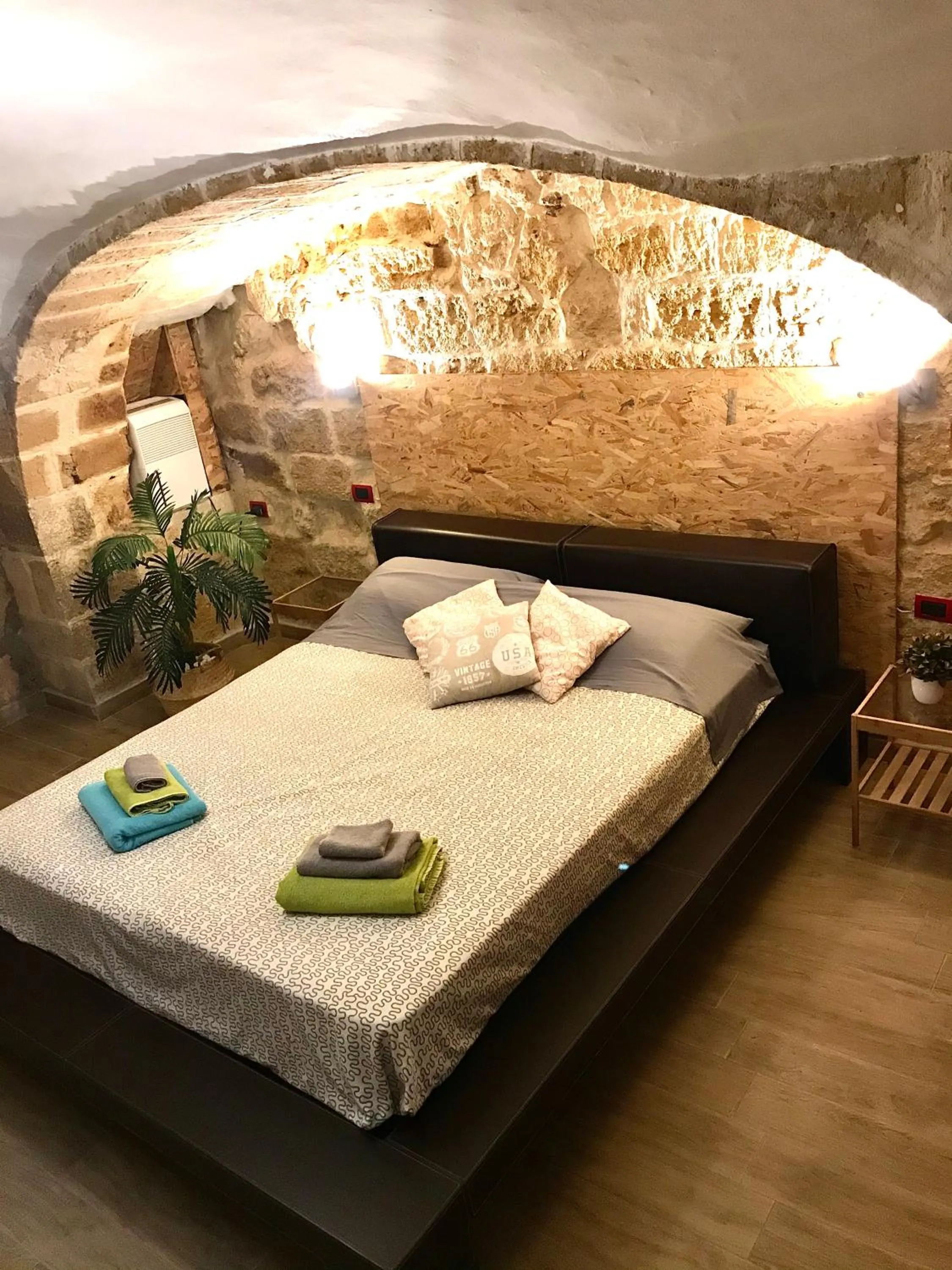 Photo of the whole room, Bed in Le Statuine Dimore Diffuse