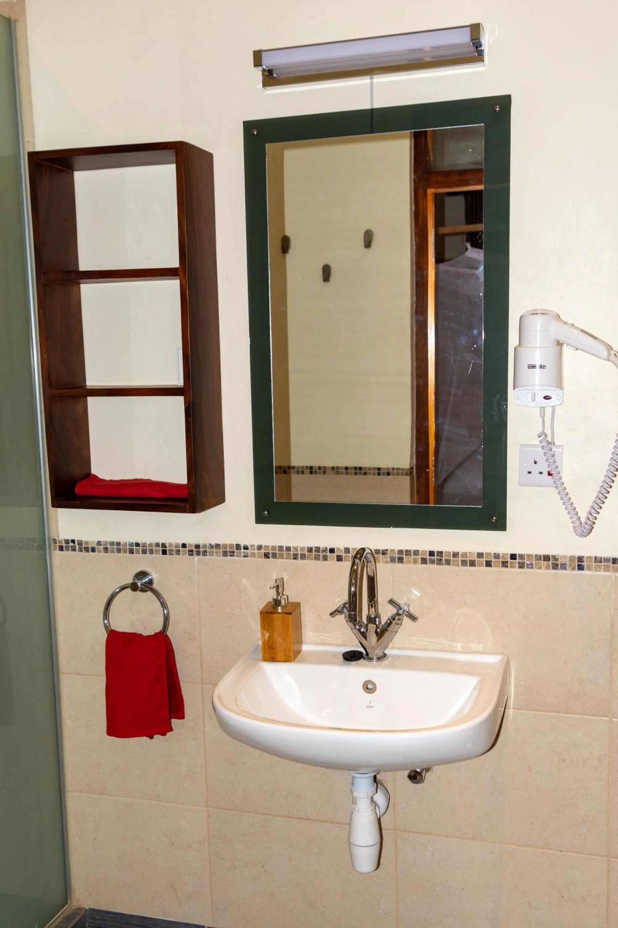 Bathroom in Dutchess Hotel and Restaurant