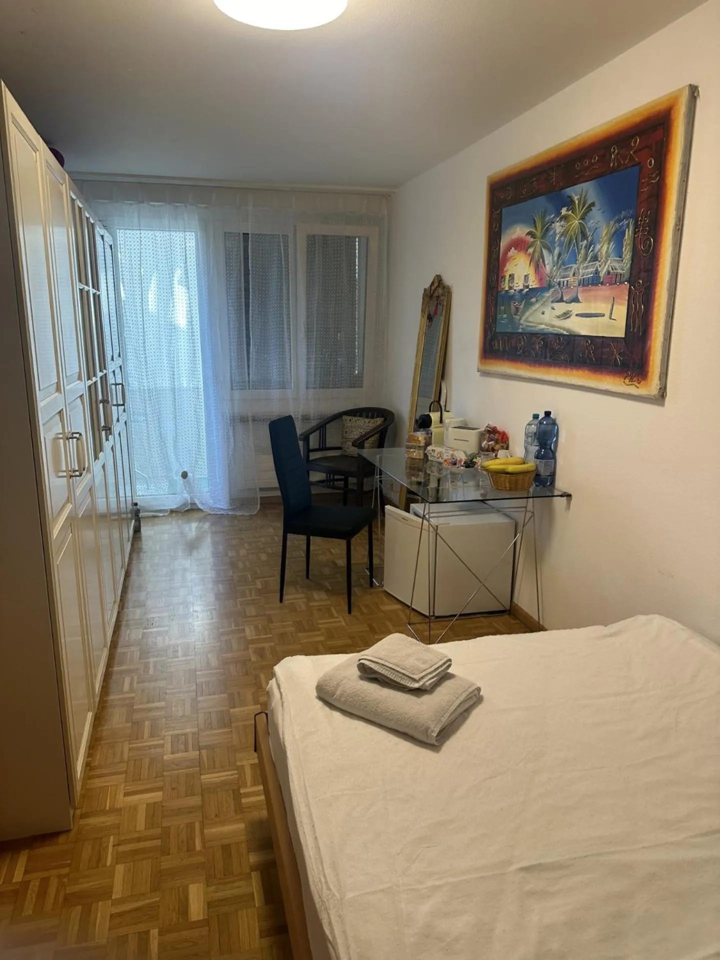 Schönes Zimmer in der City Basel