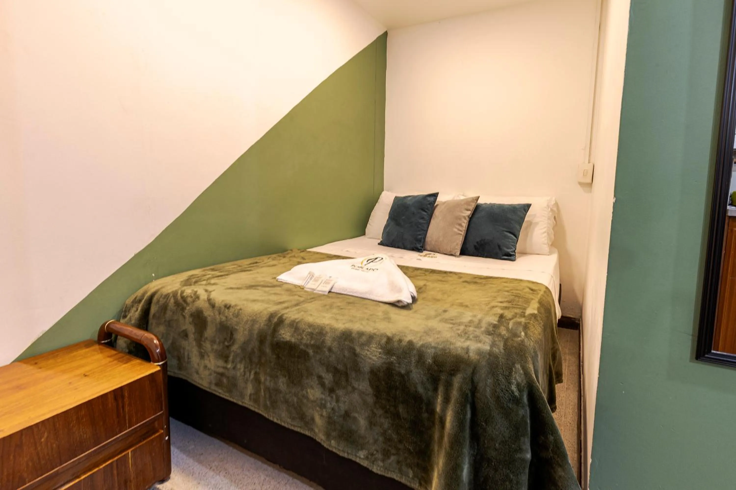 Other, Bed in Poblado Guest House
