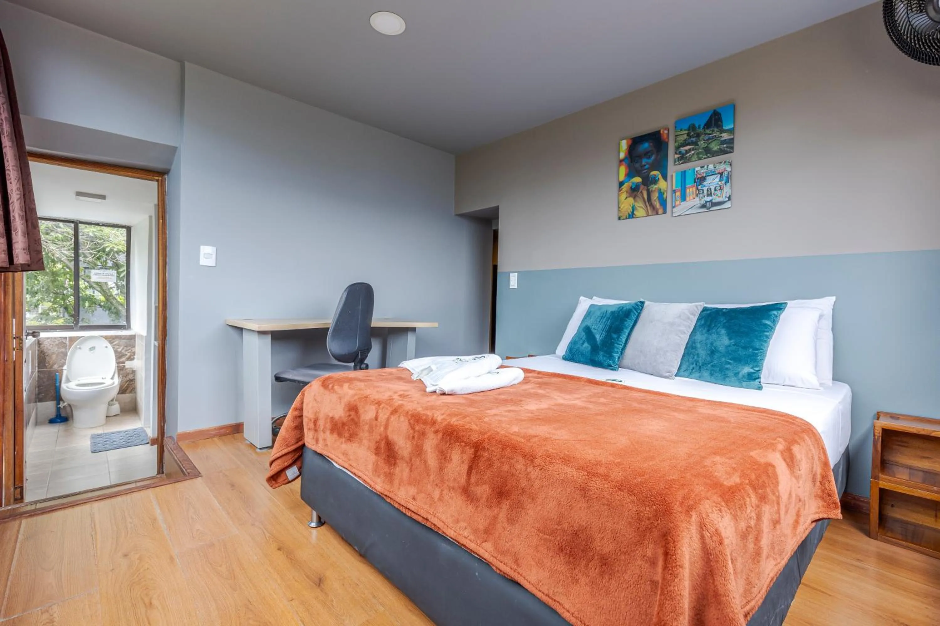 Other, Bed in Poblado Guest House