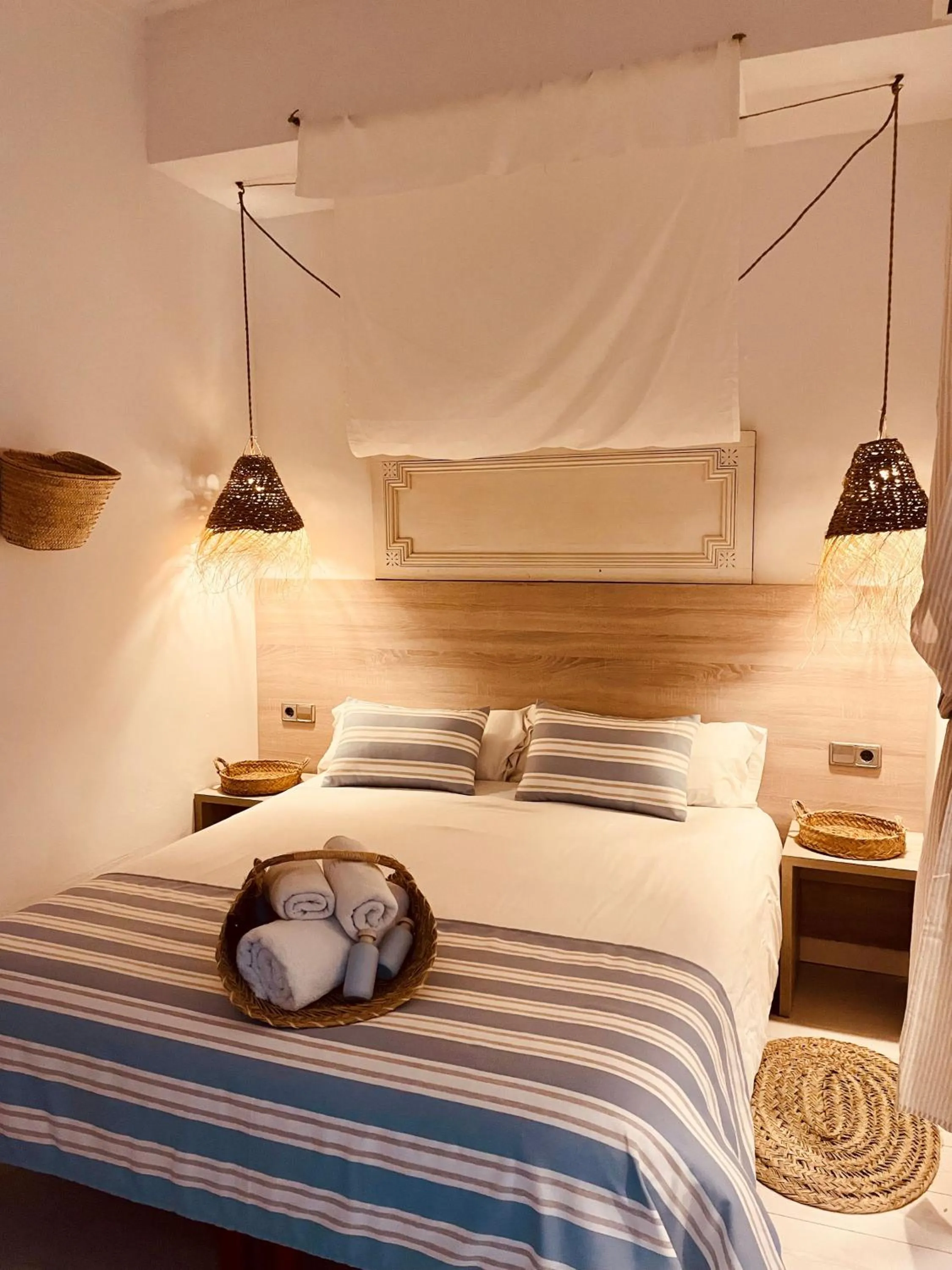 Bedroom, Bed in Casal d'Artà by Baudot 1926 - Adults Only