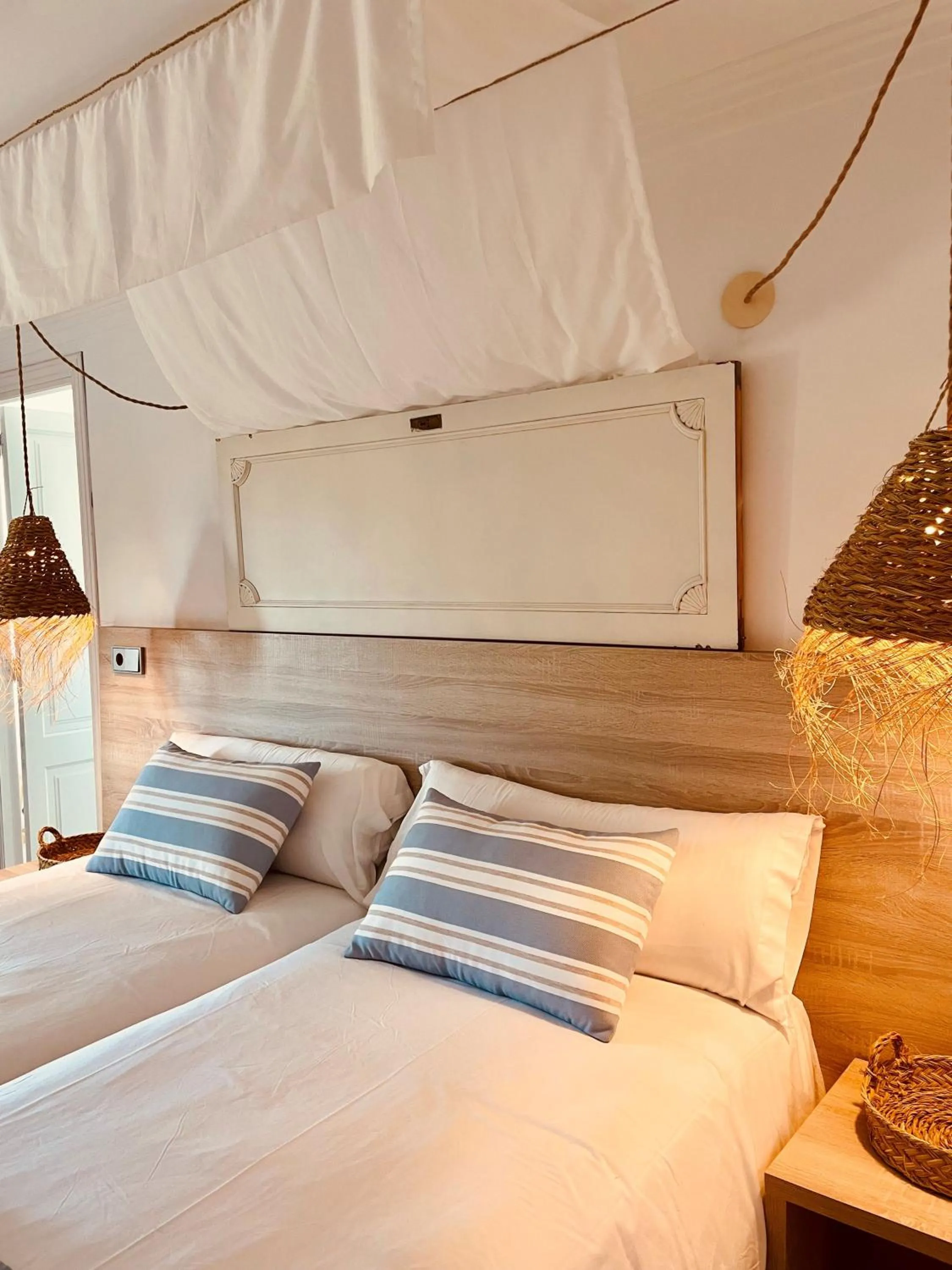 Bed in Casal d'Artà by Baudot 1926 - Adults Only