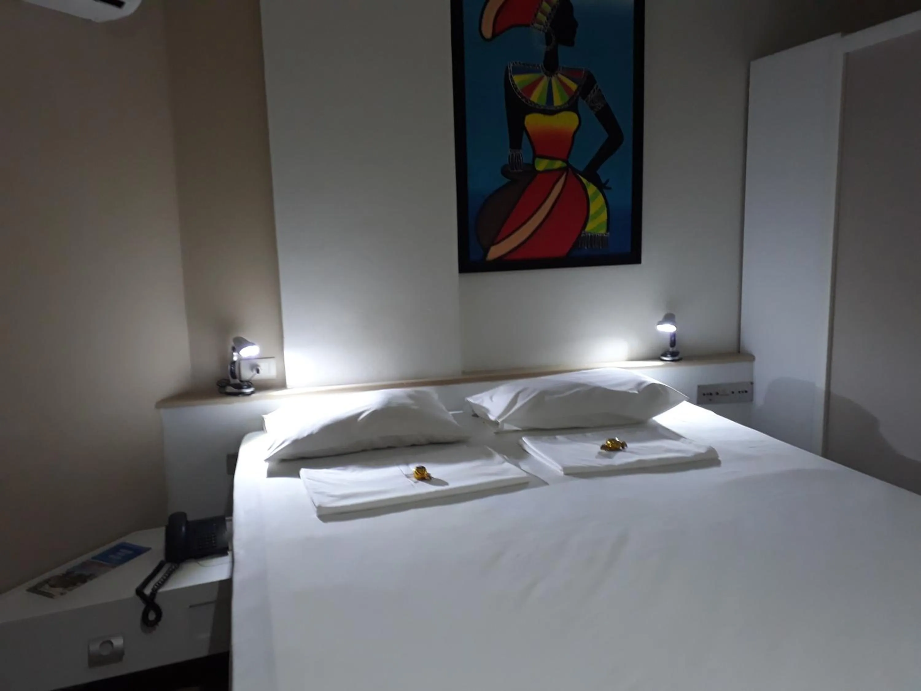 Bed in Victory Apart&Hotel