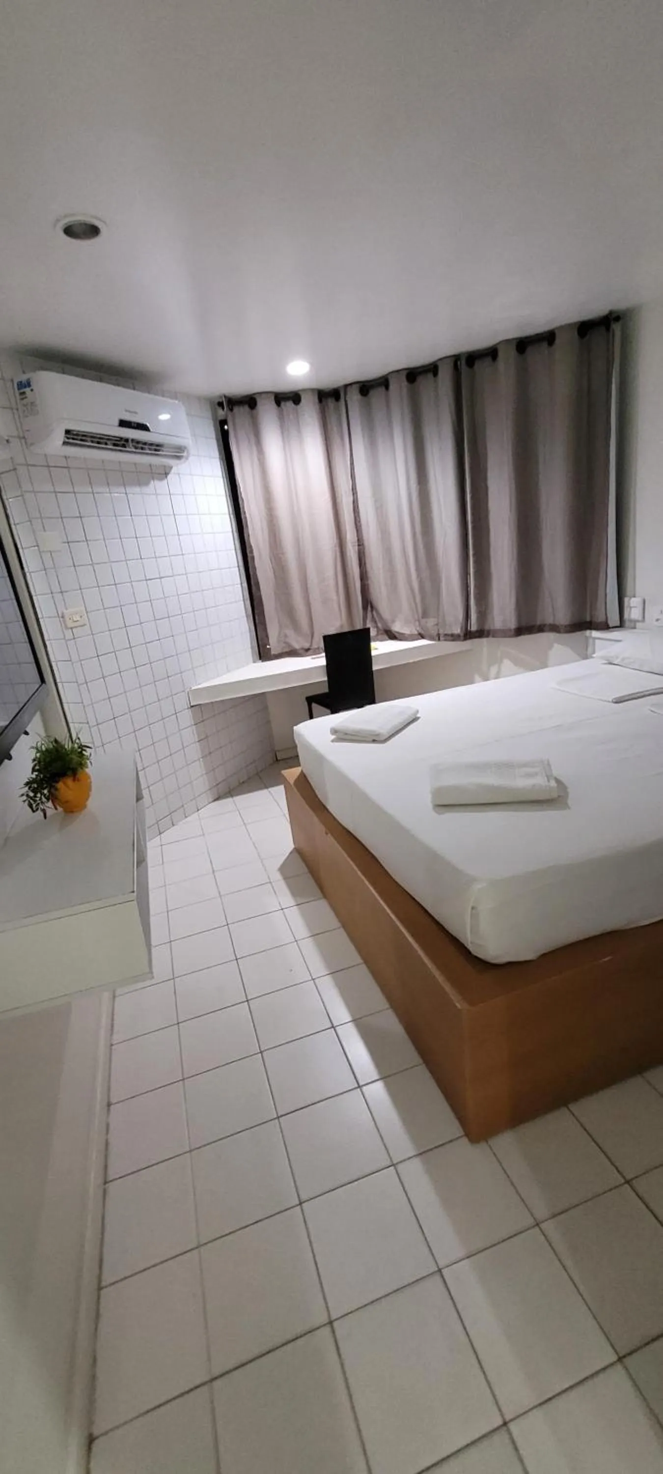 Bed in Victory Apart&Hotel