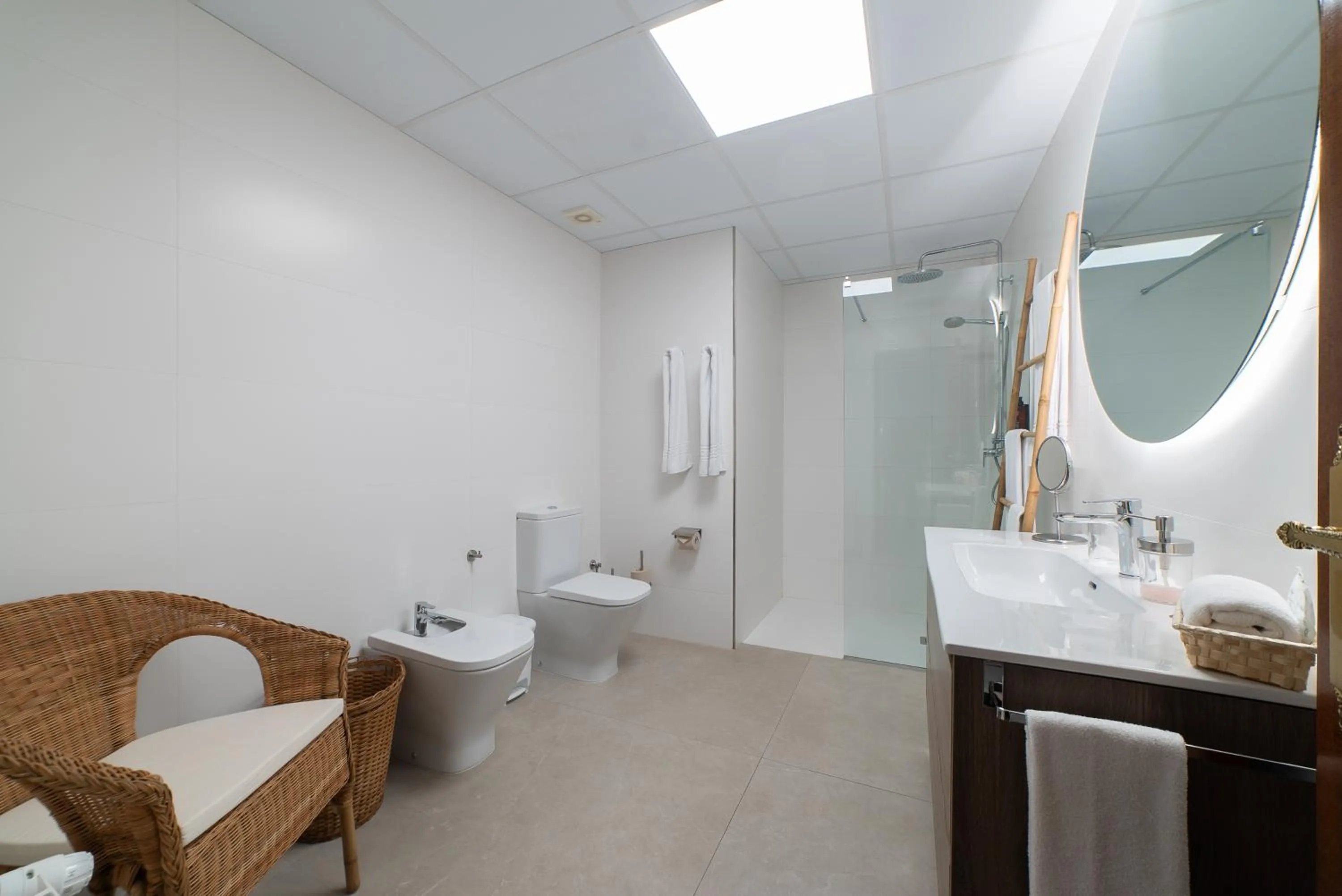 Shower in Las Palmeras