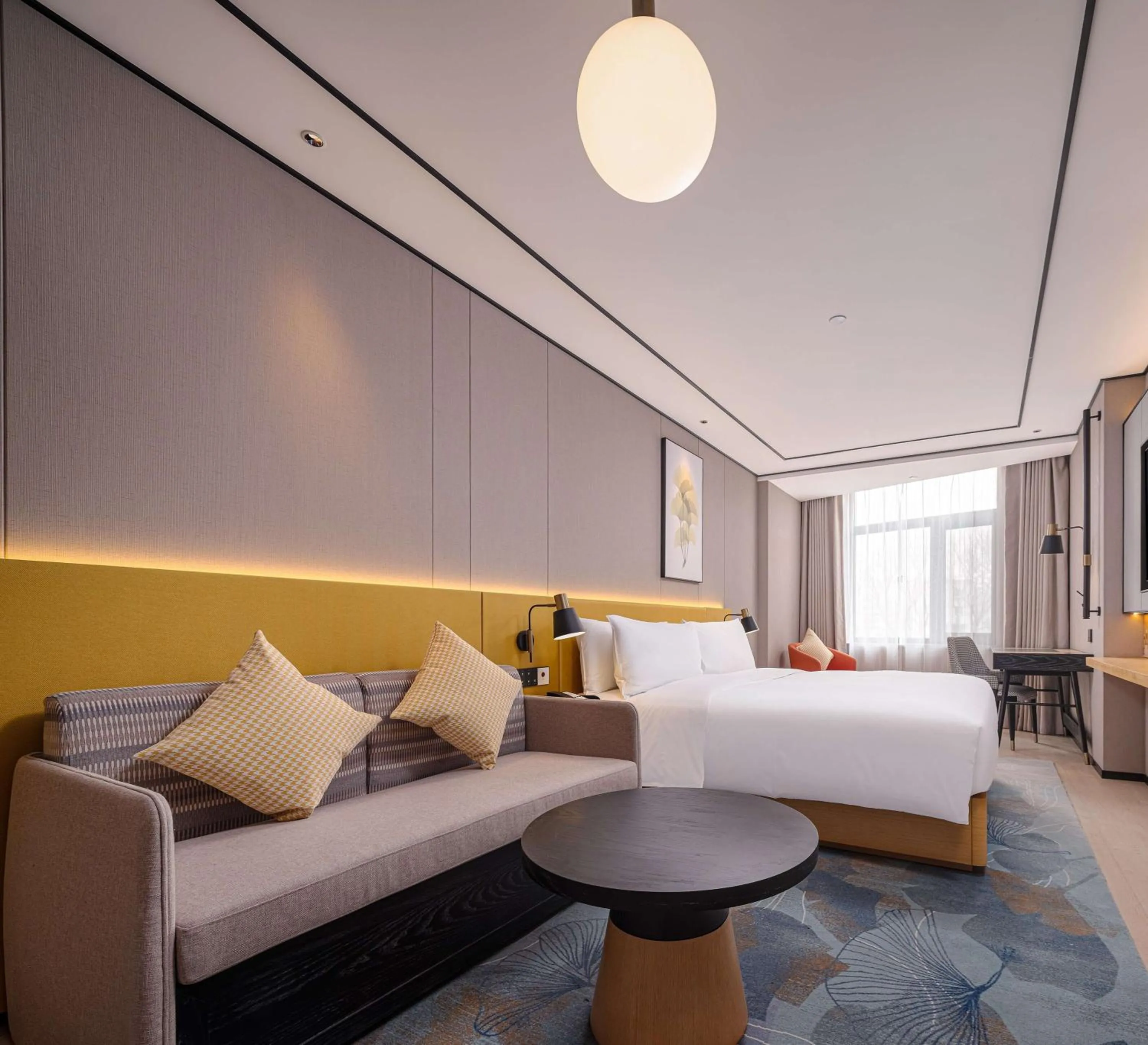 Living room, Bed in Hilton Garden Inn Beijing Temple Of Heaven East Gate Station l Free Laundry Facility