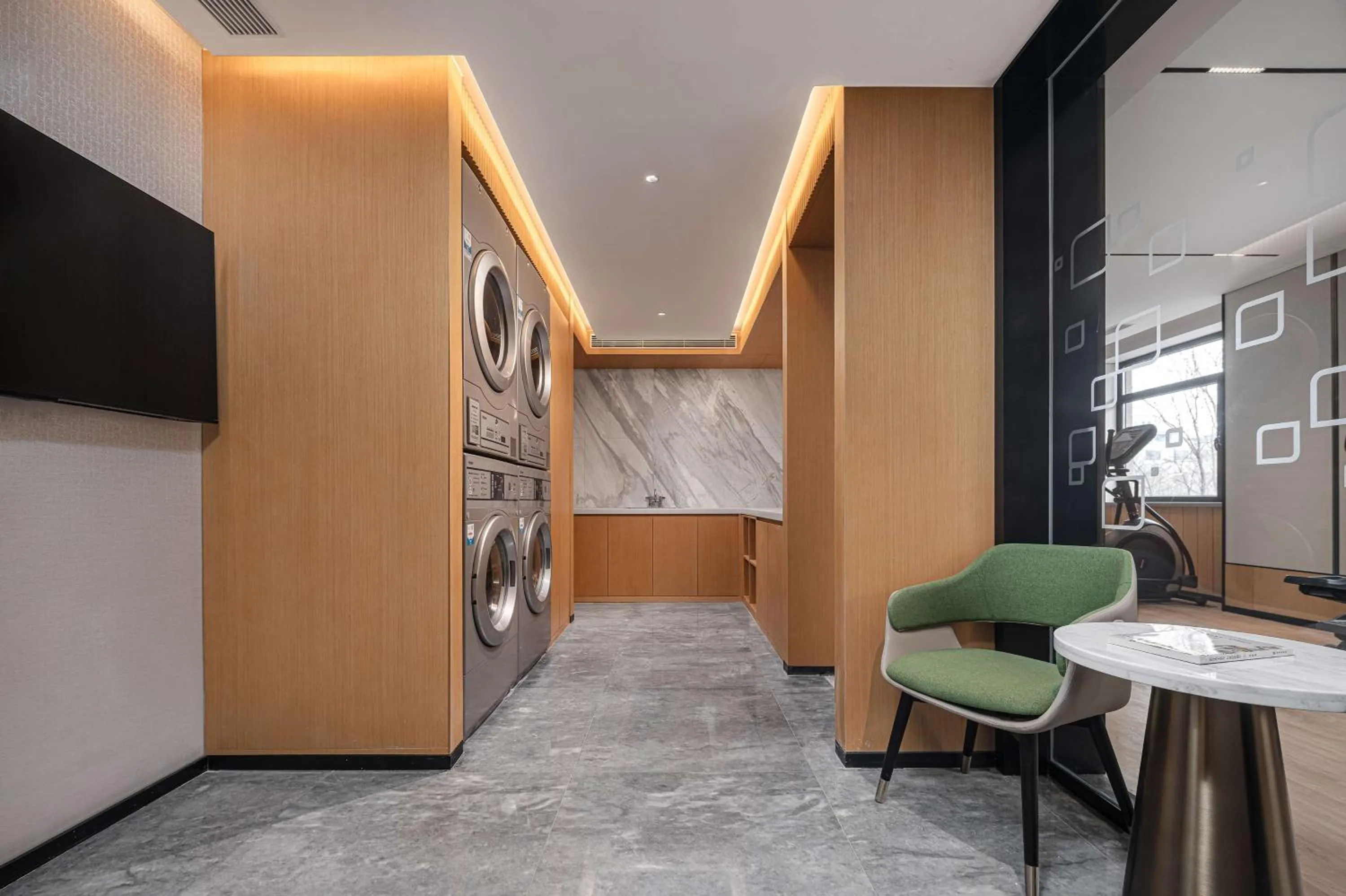 Property building in Hilton Garden Inn Beijing Temple Of Heaven East Gate Station l Free Laundry Facility