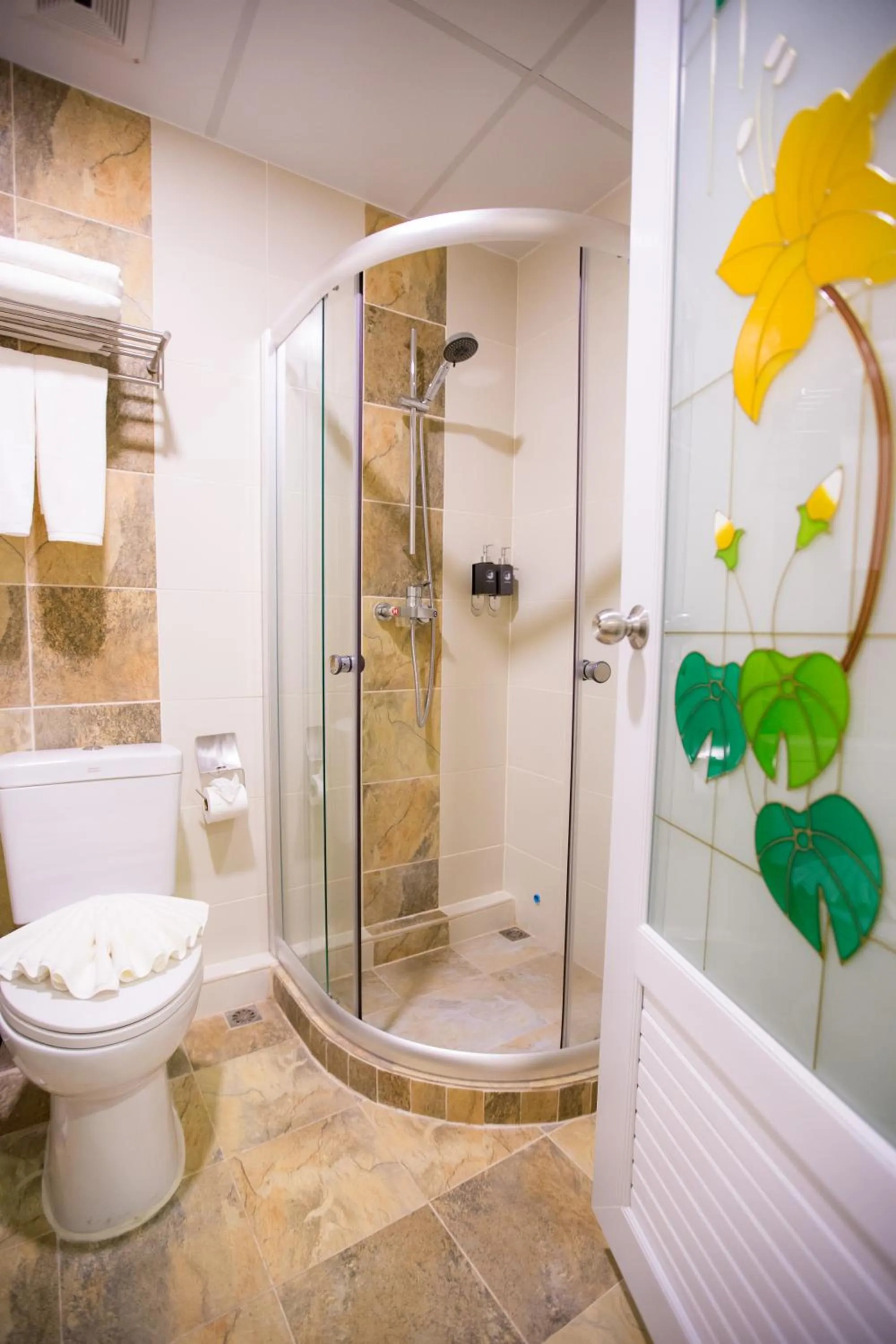 Bathroom in Hi Chiangrai Hotel