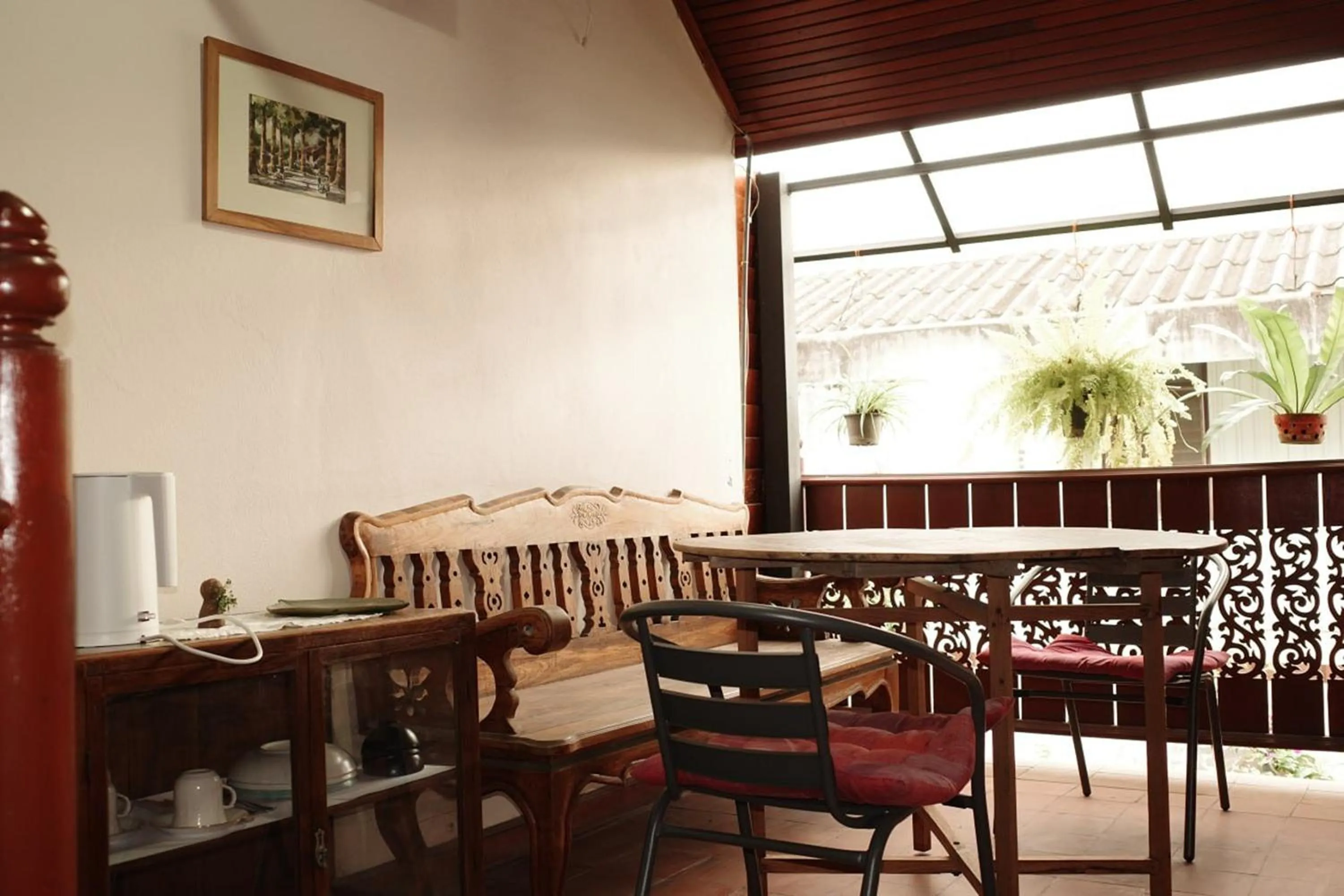 Seating area in Tiptopthai House