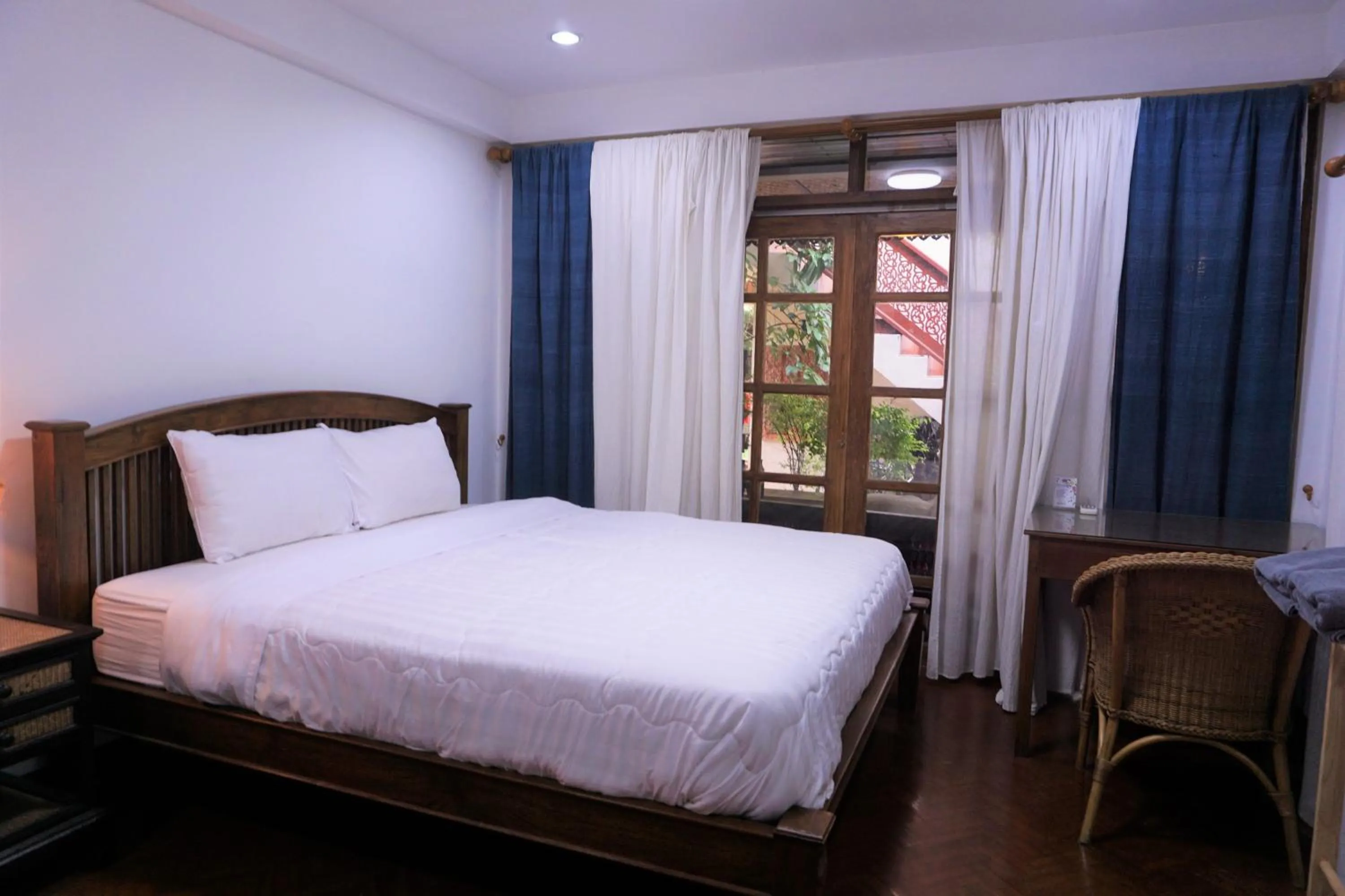 Bedroom, Bed in Tiptopthai House