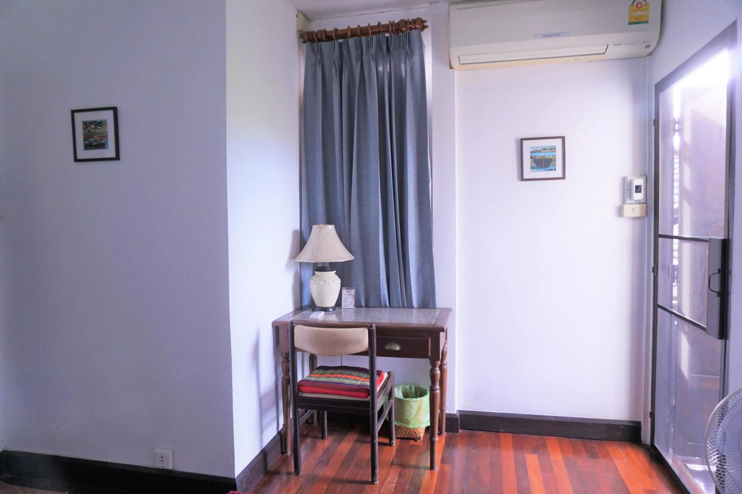Bedroom in Tiptopthai House