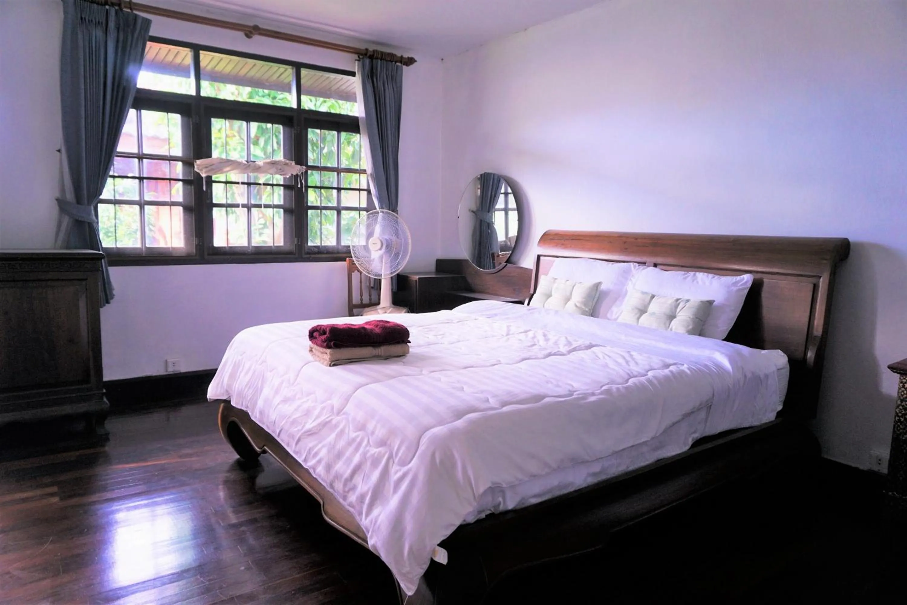 Bedroom, Bed in Tiptopthai House