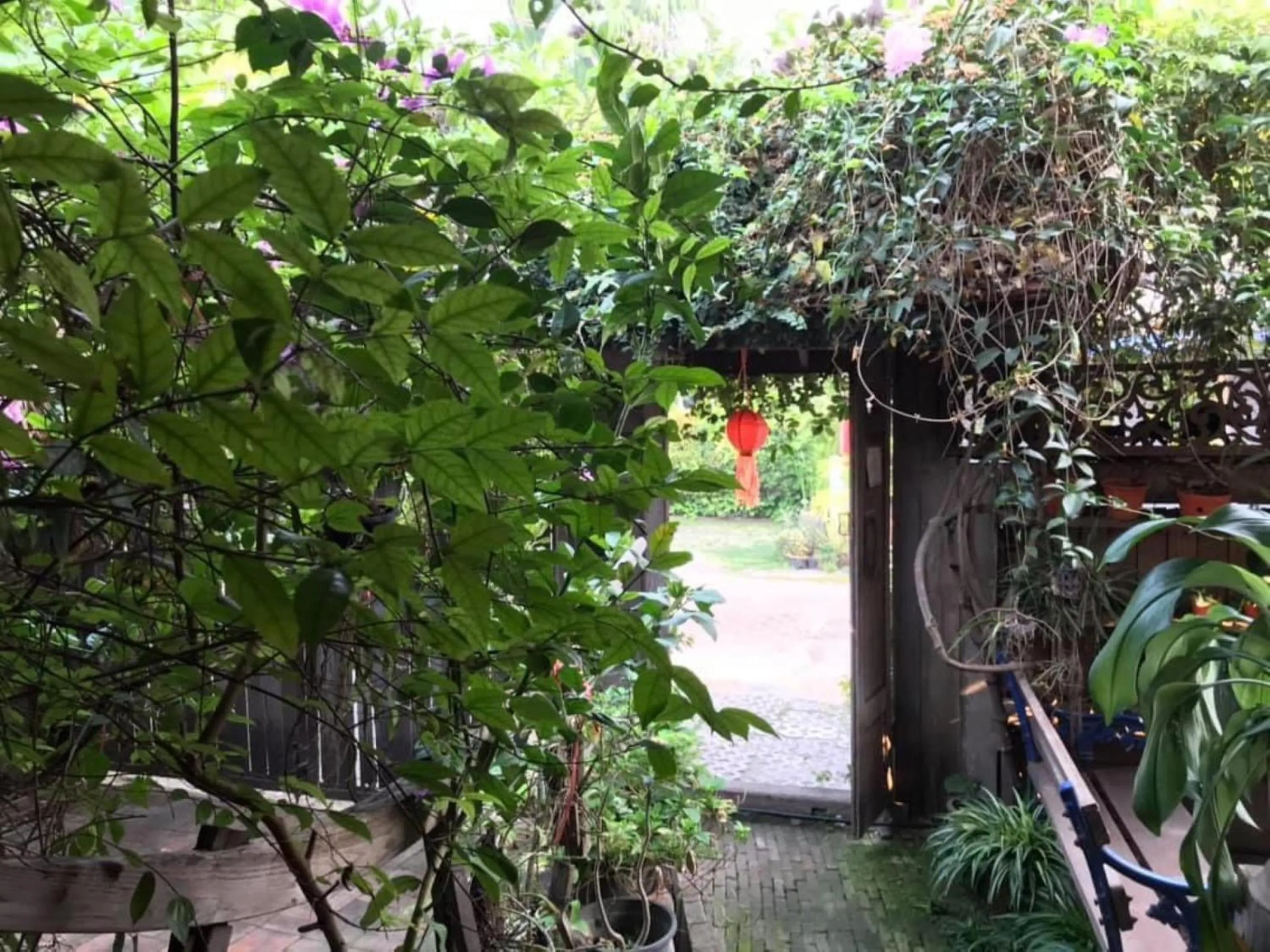 Facade/entrance in Tiptopthai House