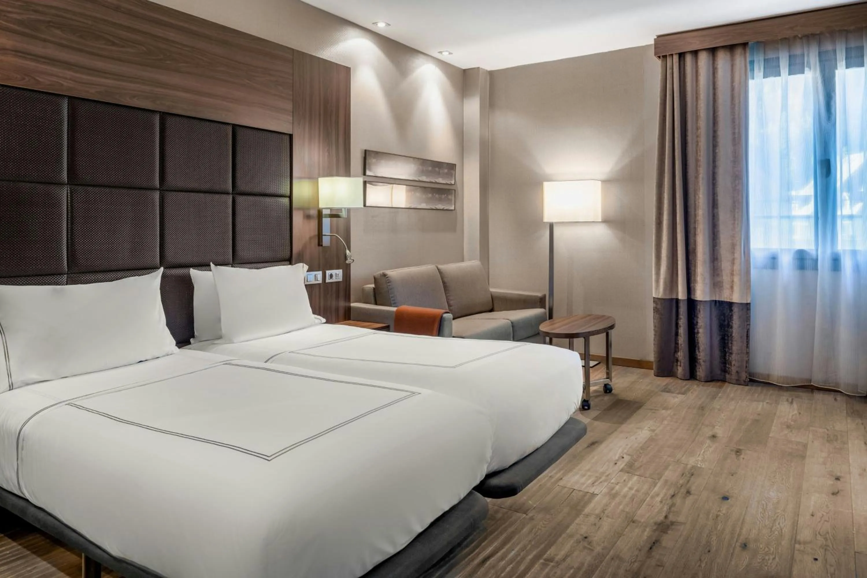 Photo of the whole room, Bed in Hotel AC Baqueira Ski Resort, Autograph Collection