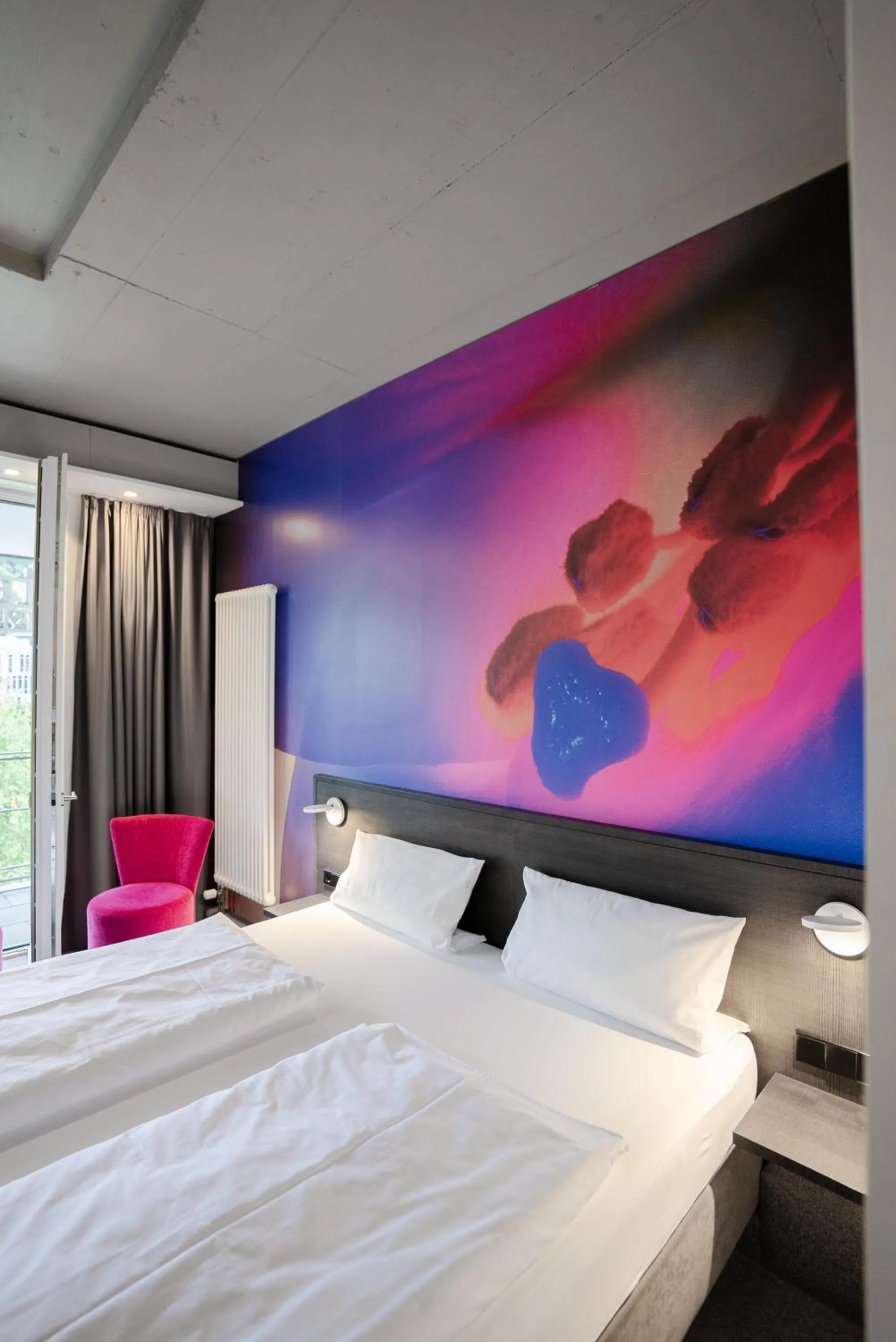 Bed in qubixx stadtmittehotel