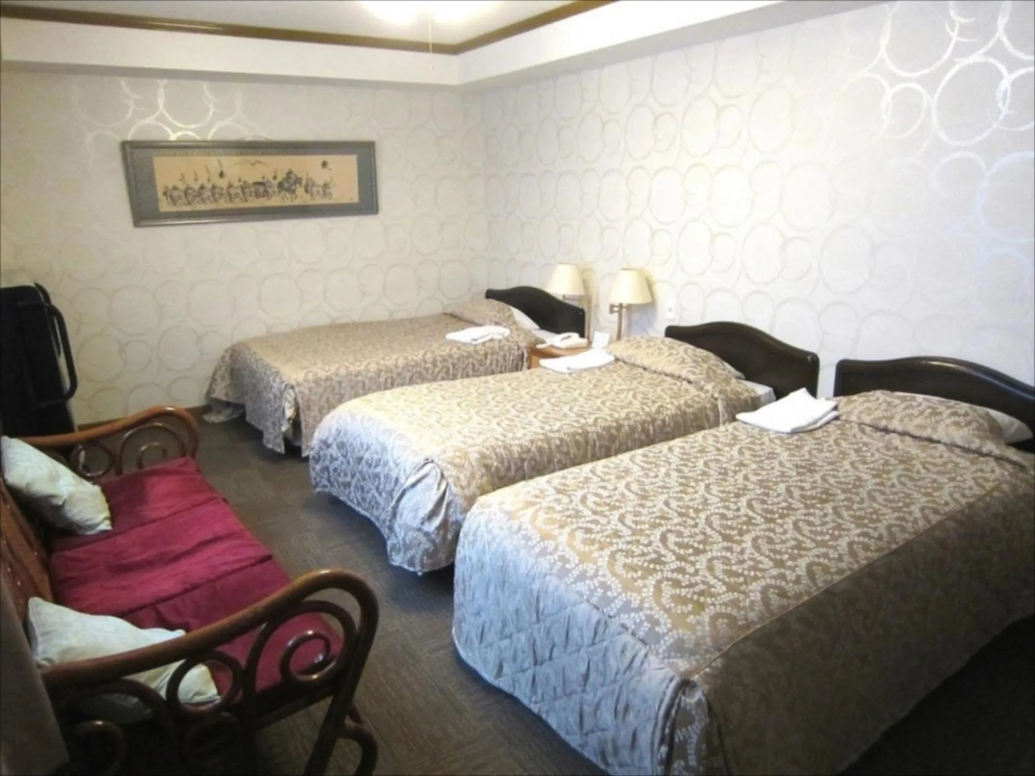 Bedroom, Bed in Sunrise Hotel Okinawa-どこか懐かしいレトロ宿軽朝食付