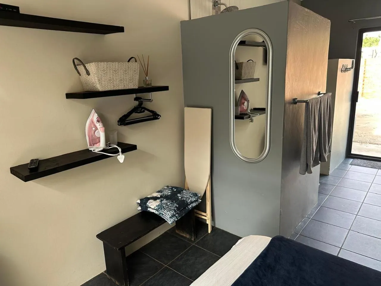 furniture in 28 La Rochelle