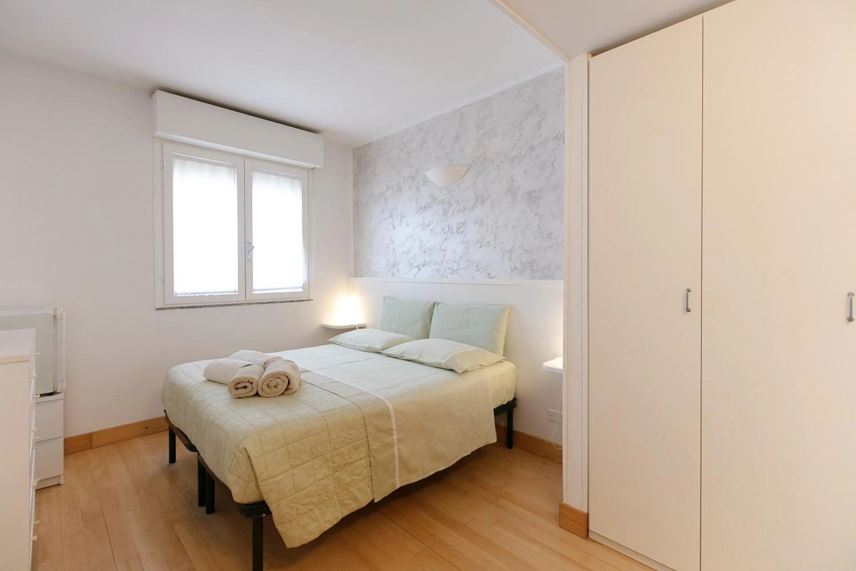 Photo of the whole room, Bed in Giardini e Mare