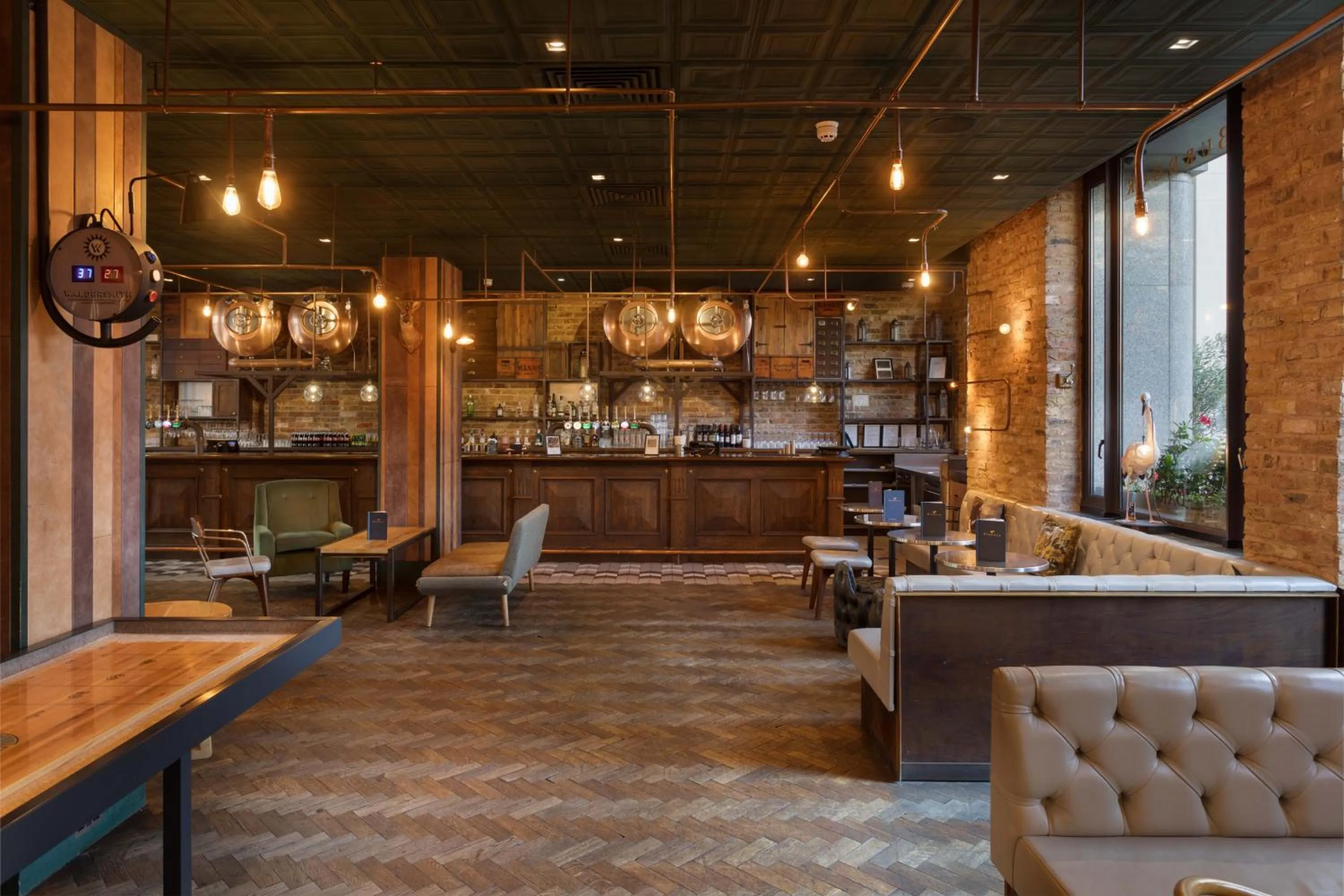 Restaurant/places to eat in Montcalm Royal London House, London City