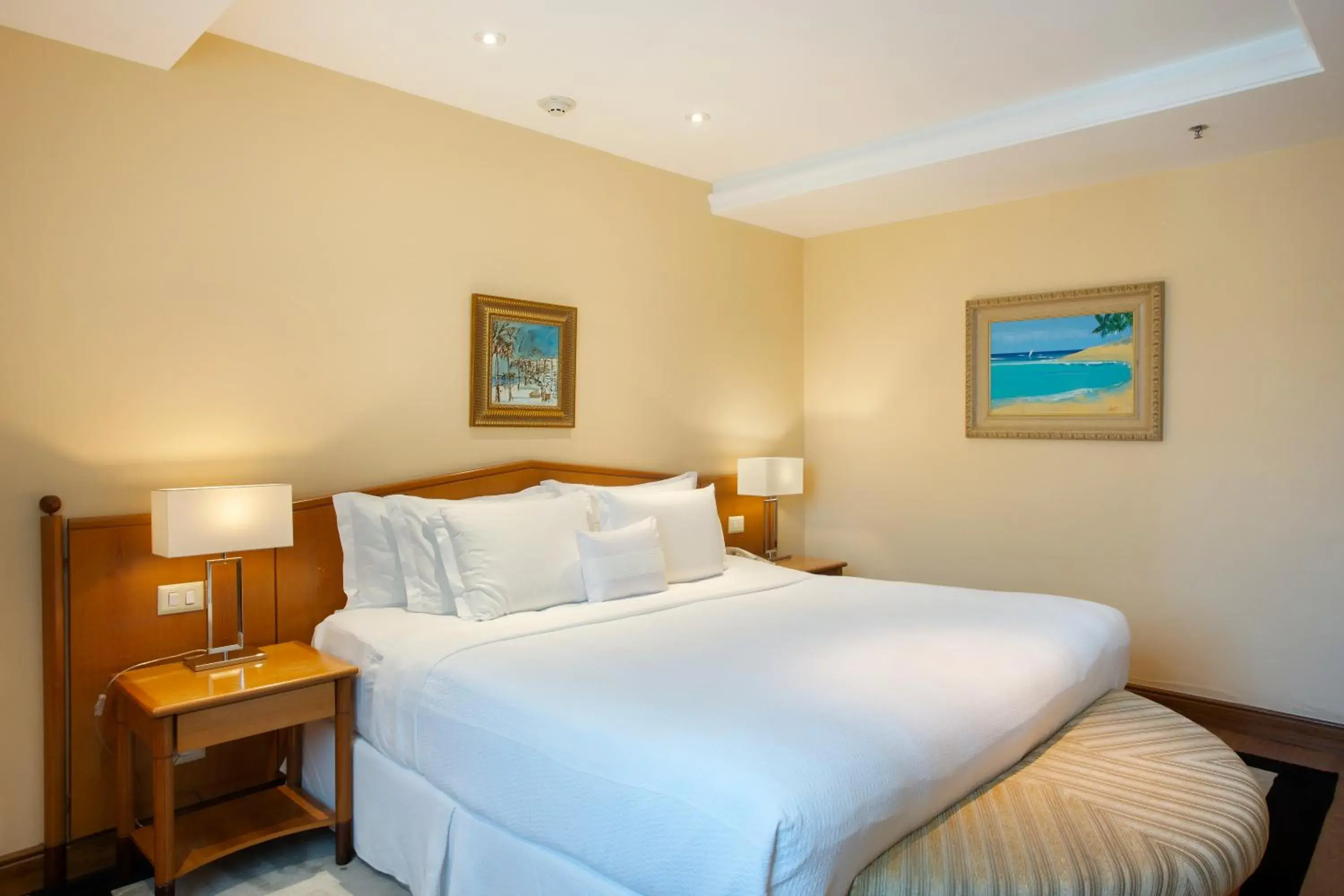 Junior Suite - single occupancy in Windsor Barra Hotel Junior Suite - single occupancy in Windsor Barra Hotel