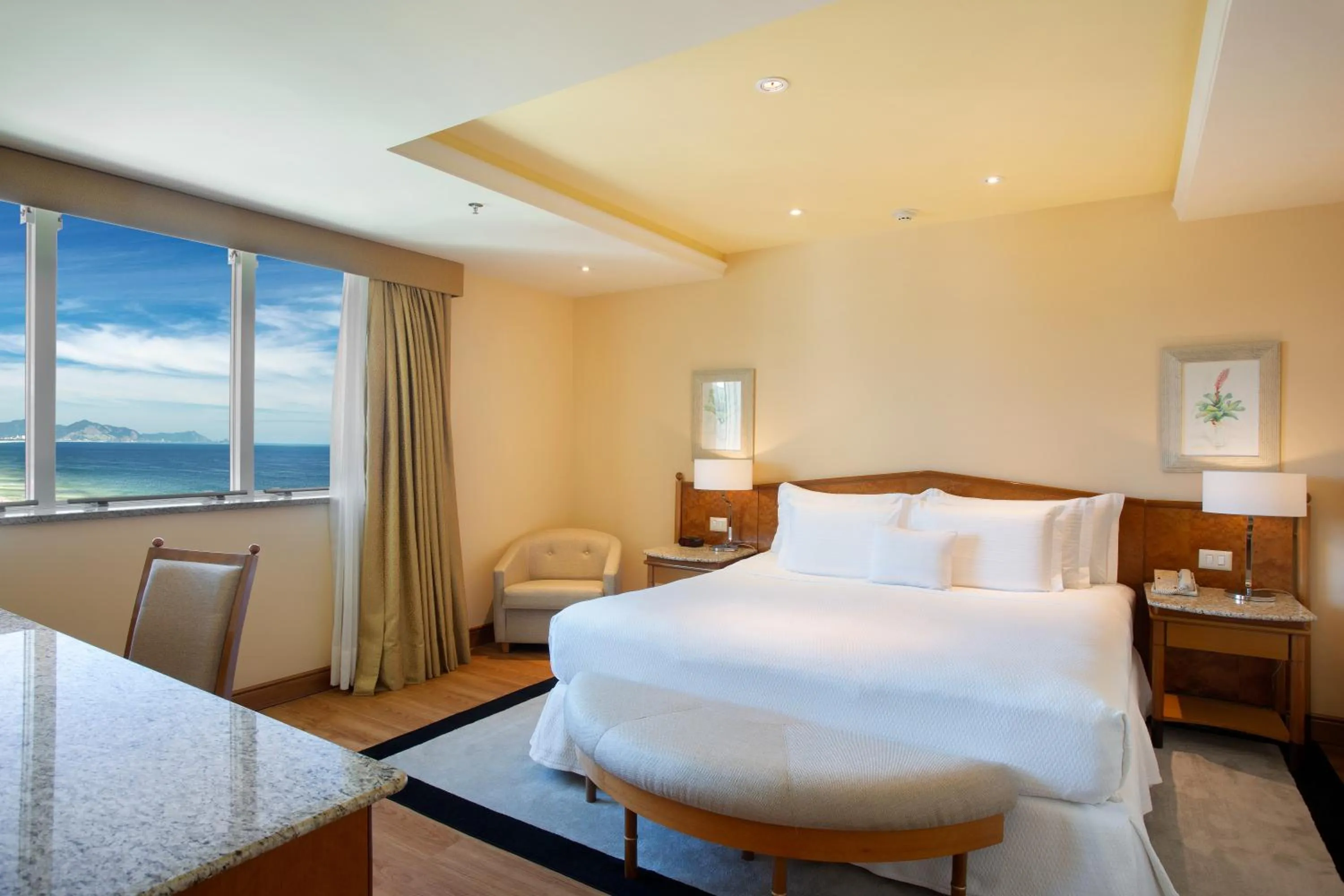 Bedroom, Bed in Windsor Barra Hotel