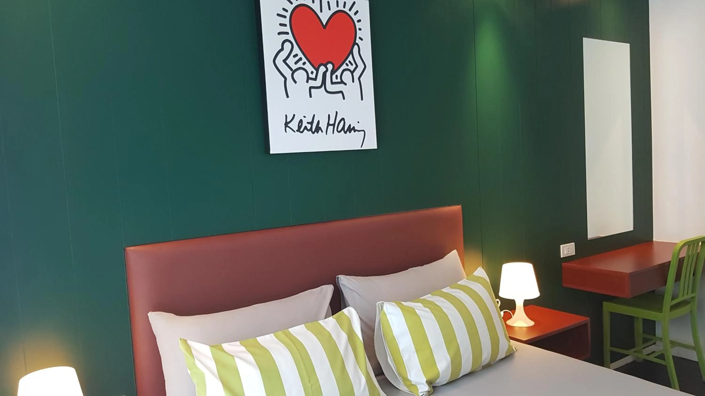 Bedroom, Bed in The Title Comfort Condotel