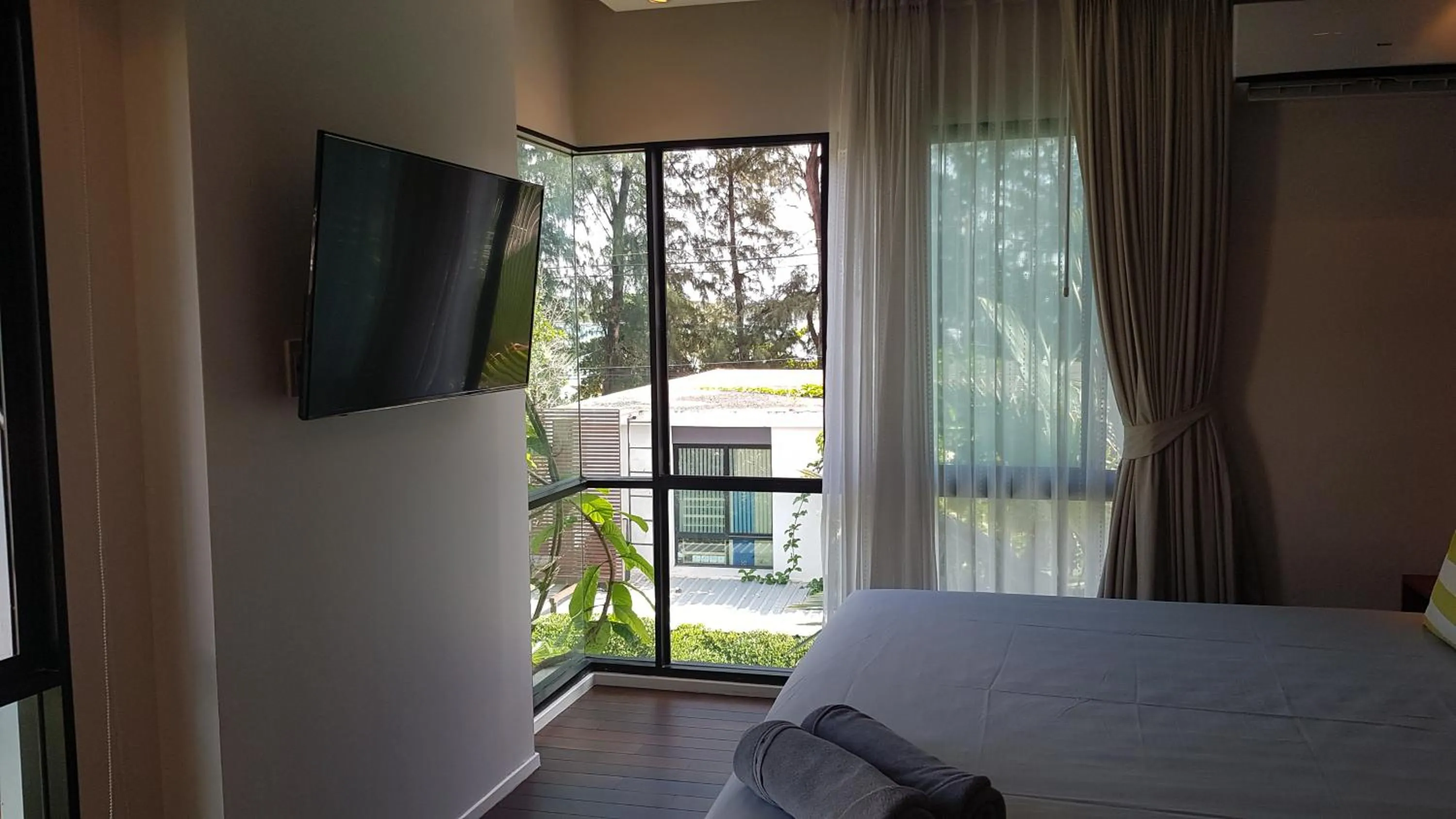 Bedroom, Bed in The Title Comfort Condotel