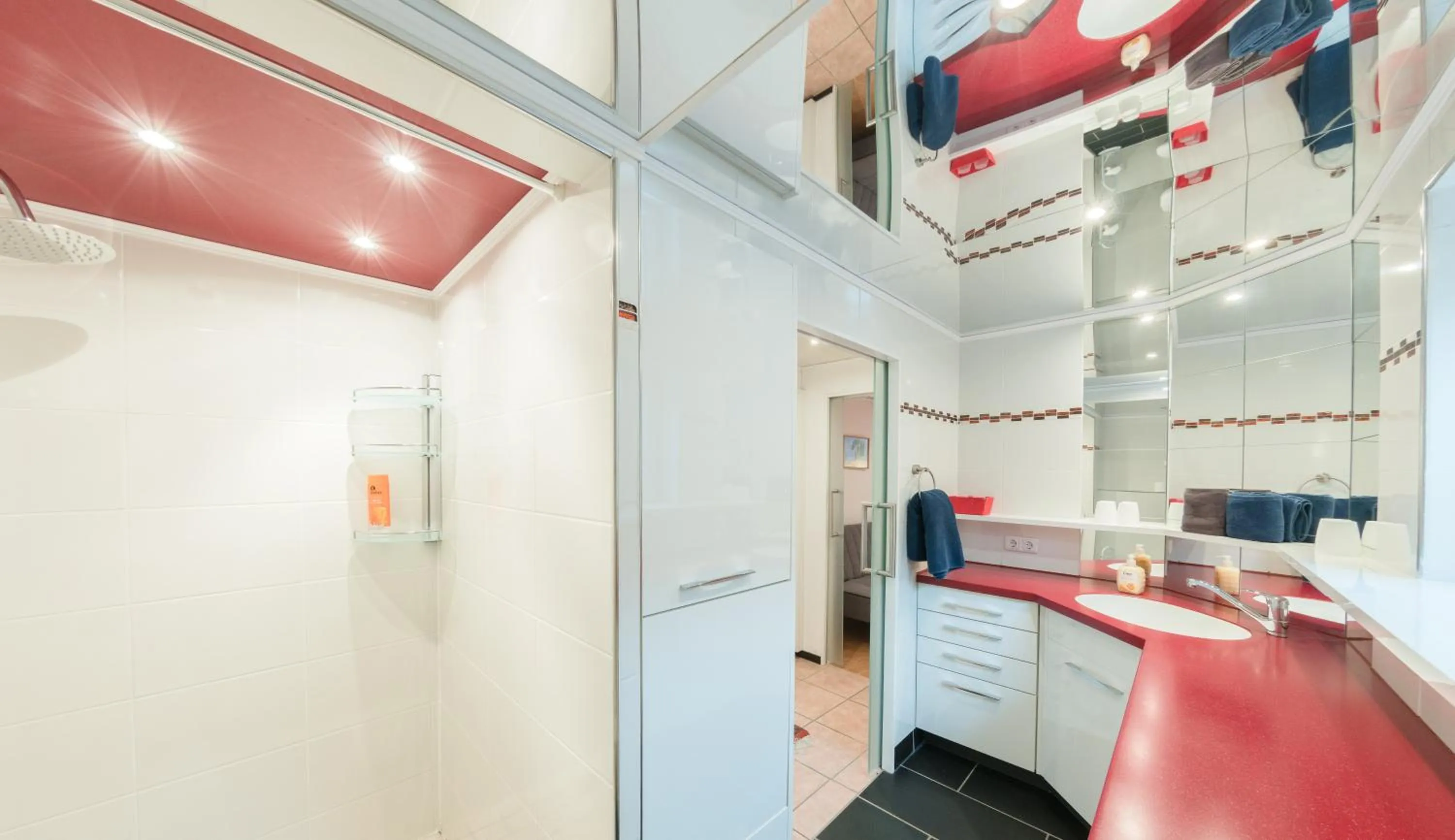 Shower in Ferienhotel Sonnenheim