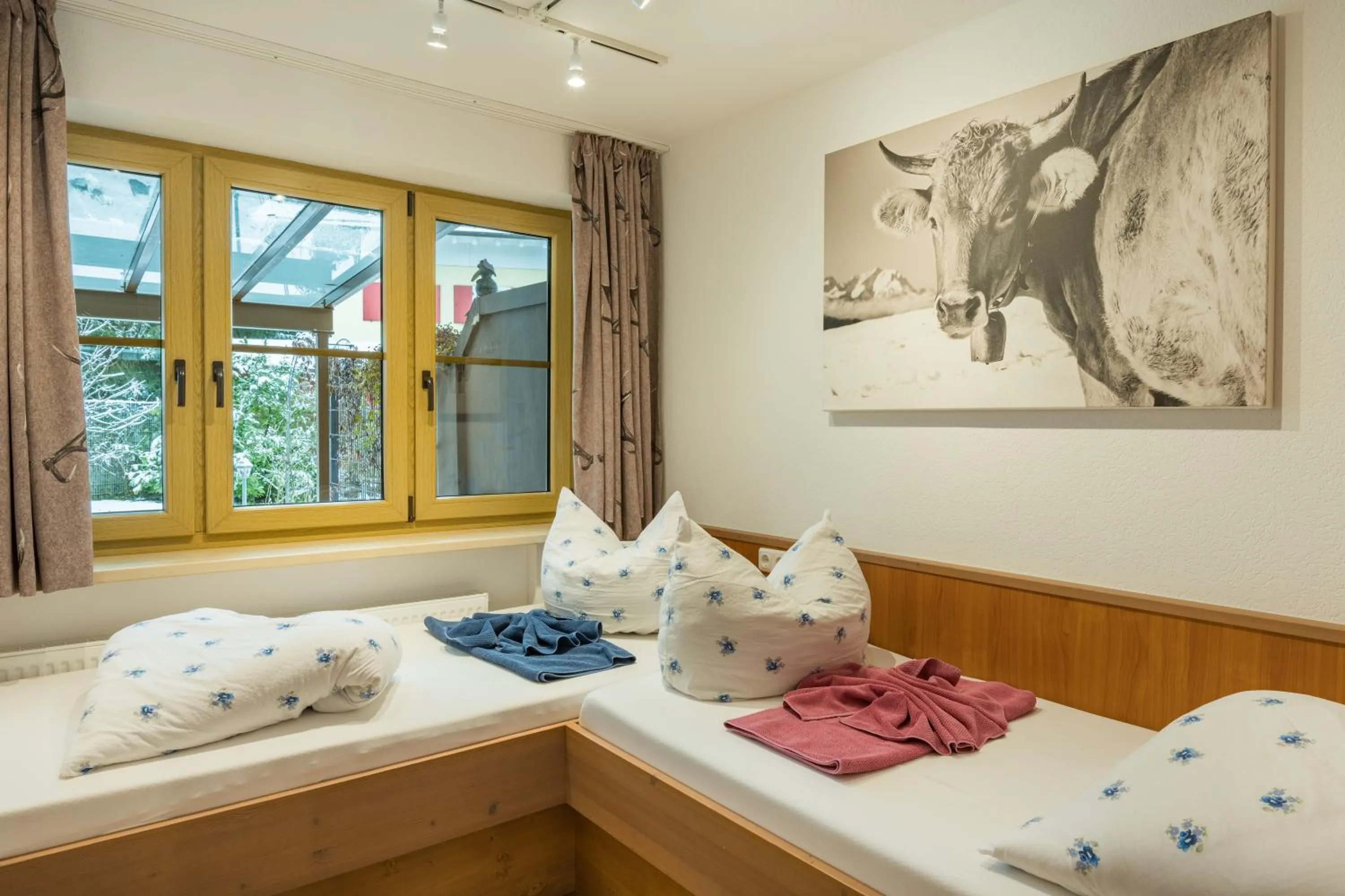 Bedroom, Bed in Ferienhotel Sonnenheim