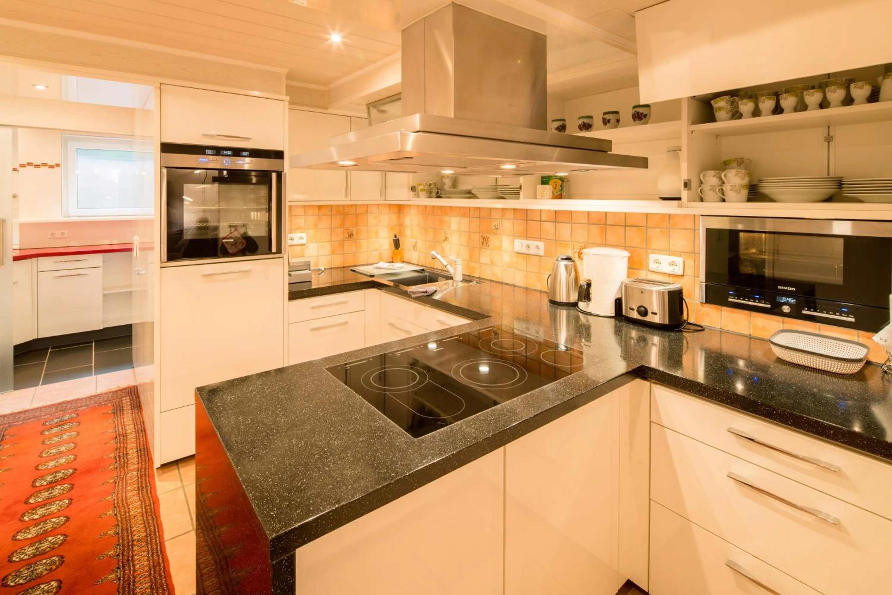 Kitchen or kitchenette in Ferienhotel Sonnenheim