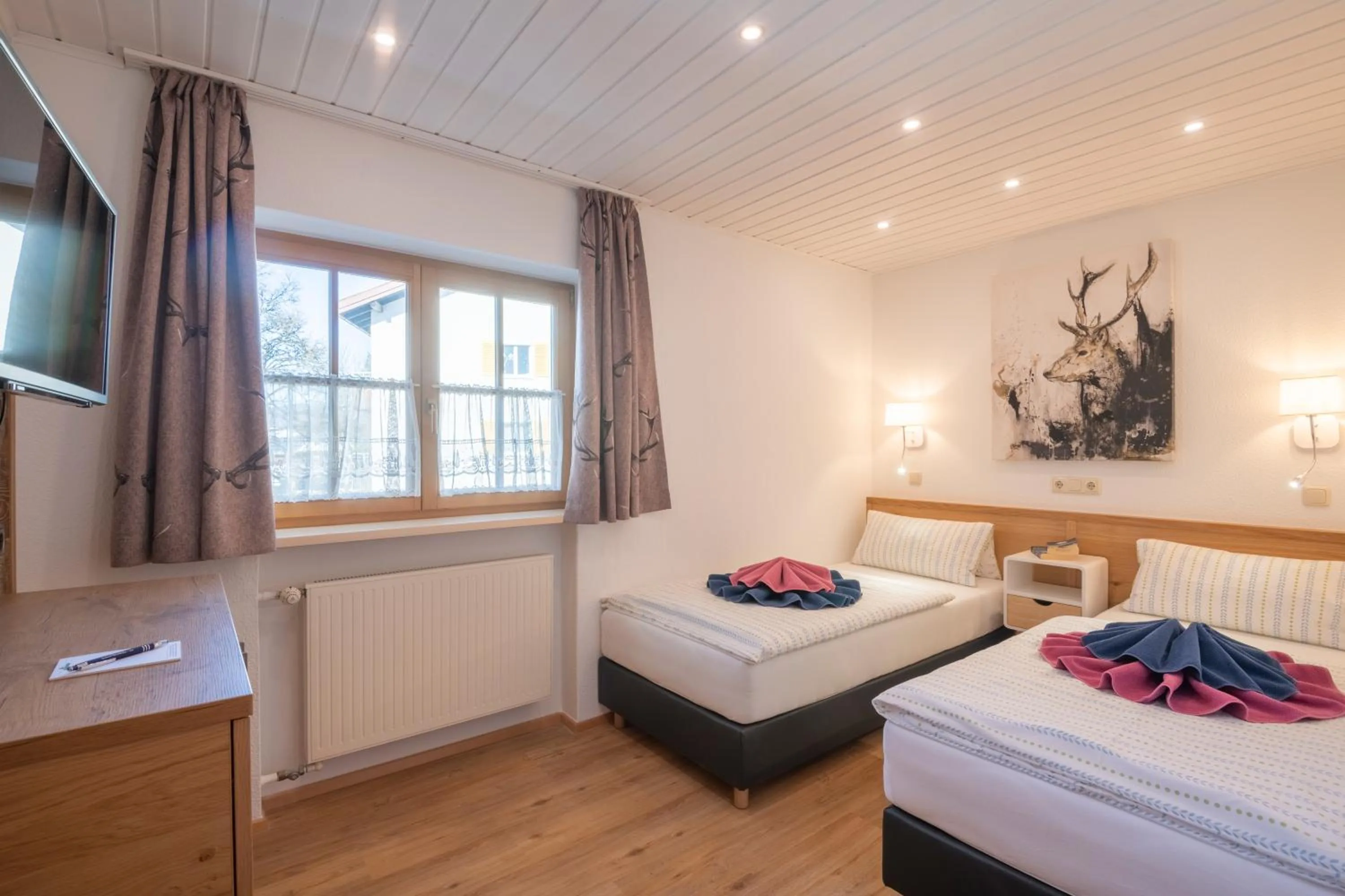 Bedroom, Bed in Ferienhotel Sonnenheim