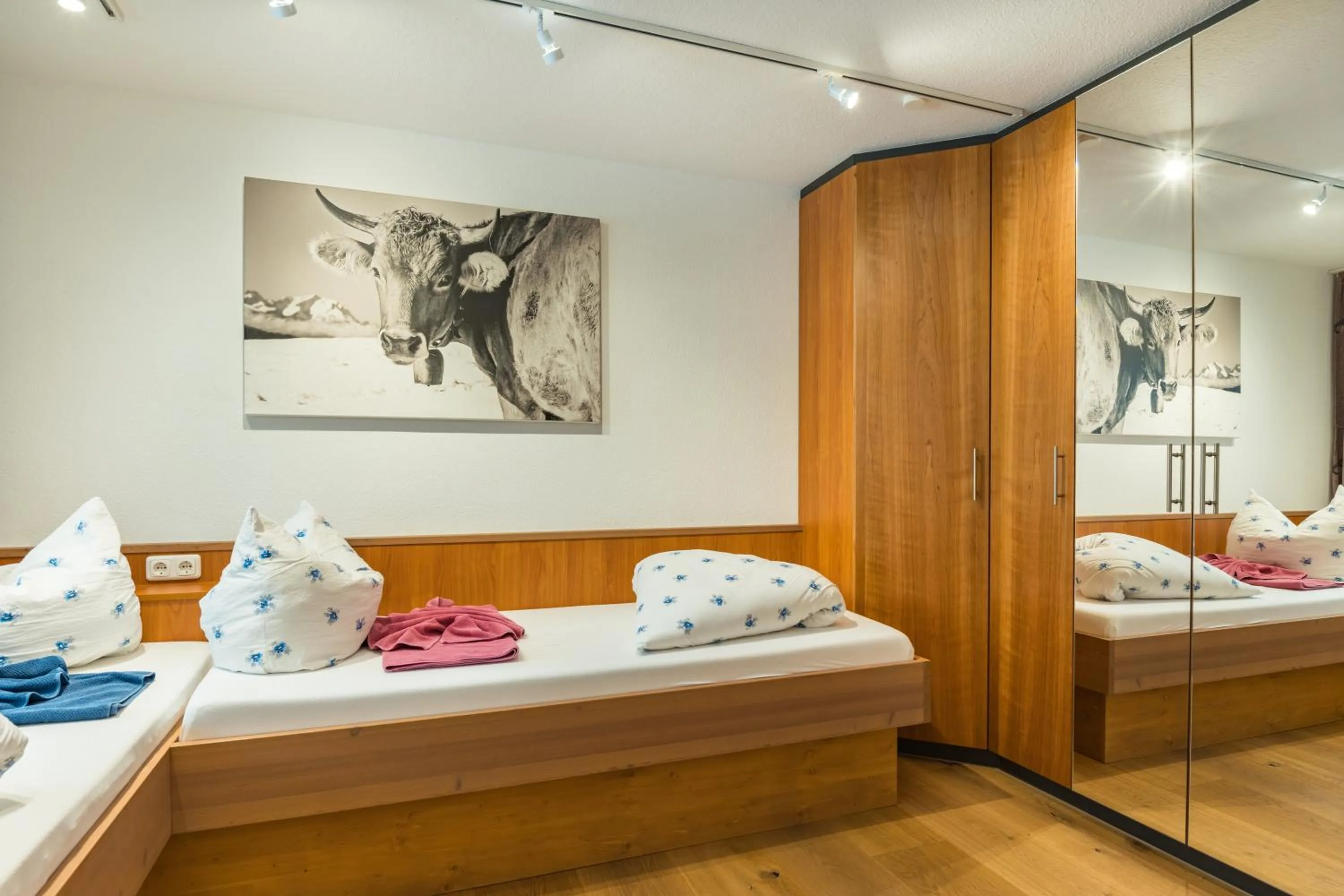 Bedroom, Bed in Ferienhotel Sonnenheim